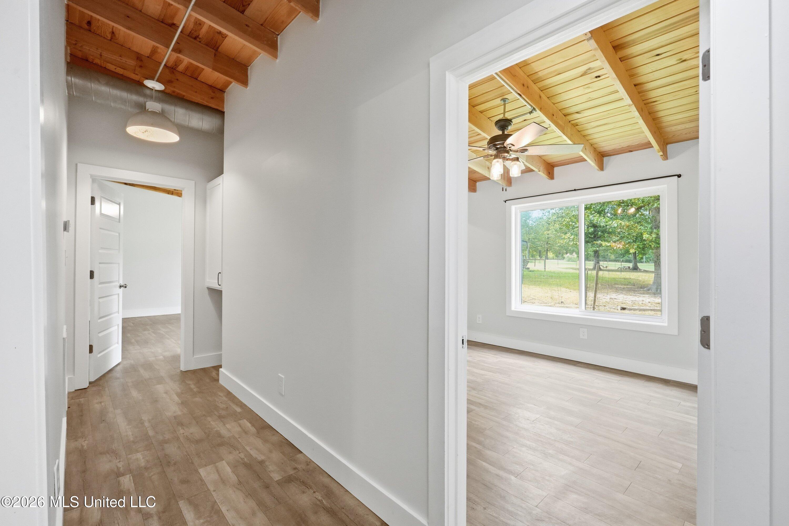 199 Easy Street Property Photo 21