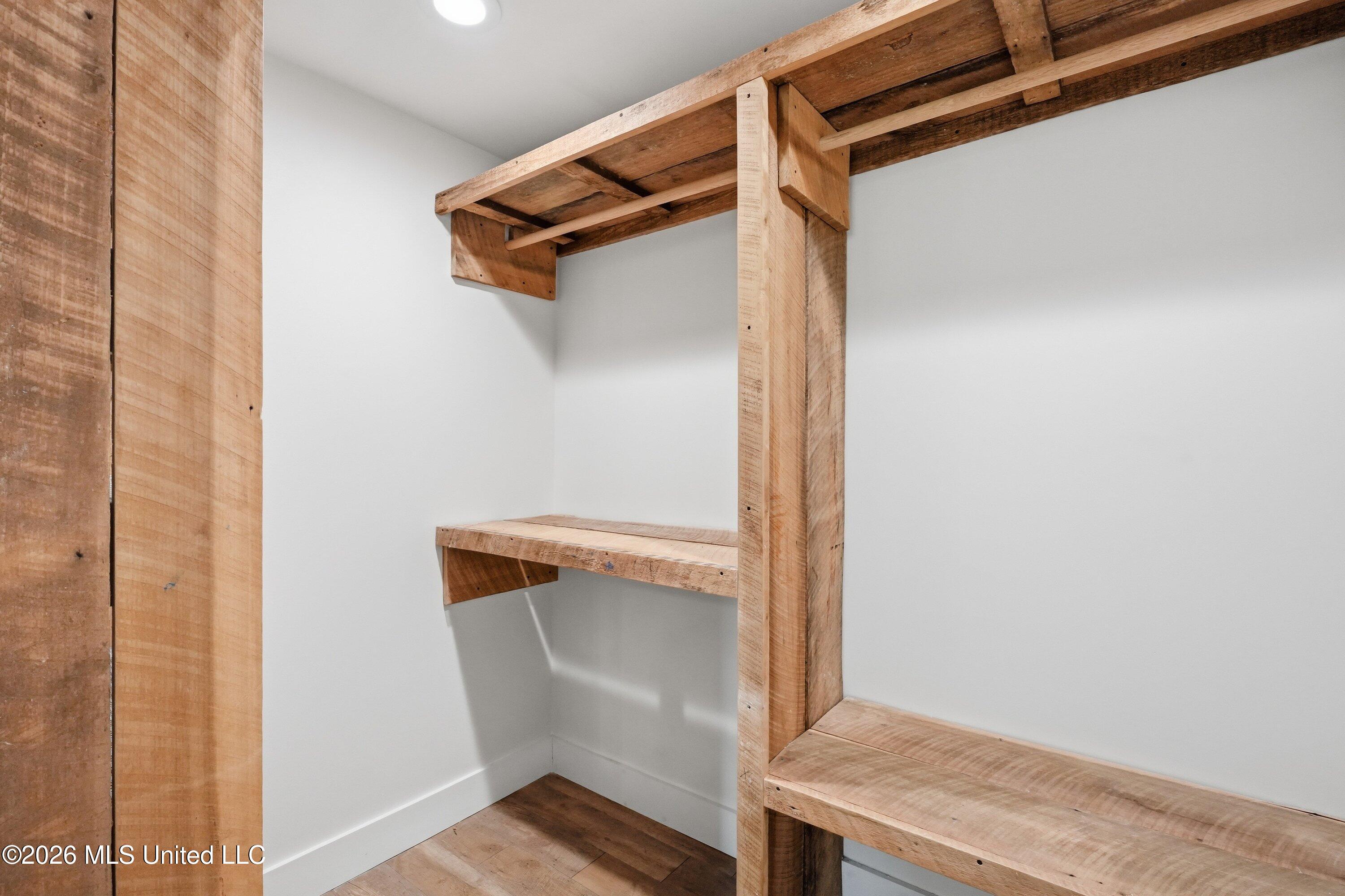199 Easy Street Property Photo 26