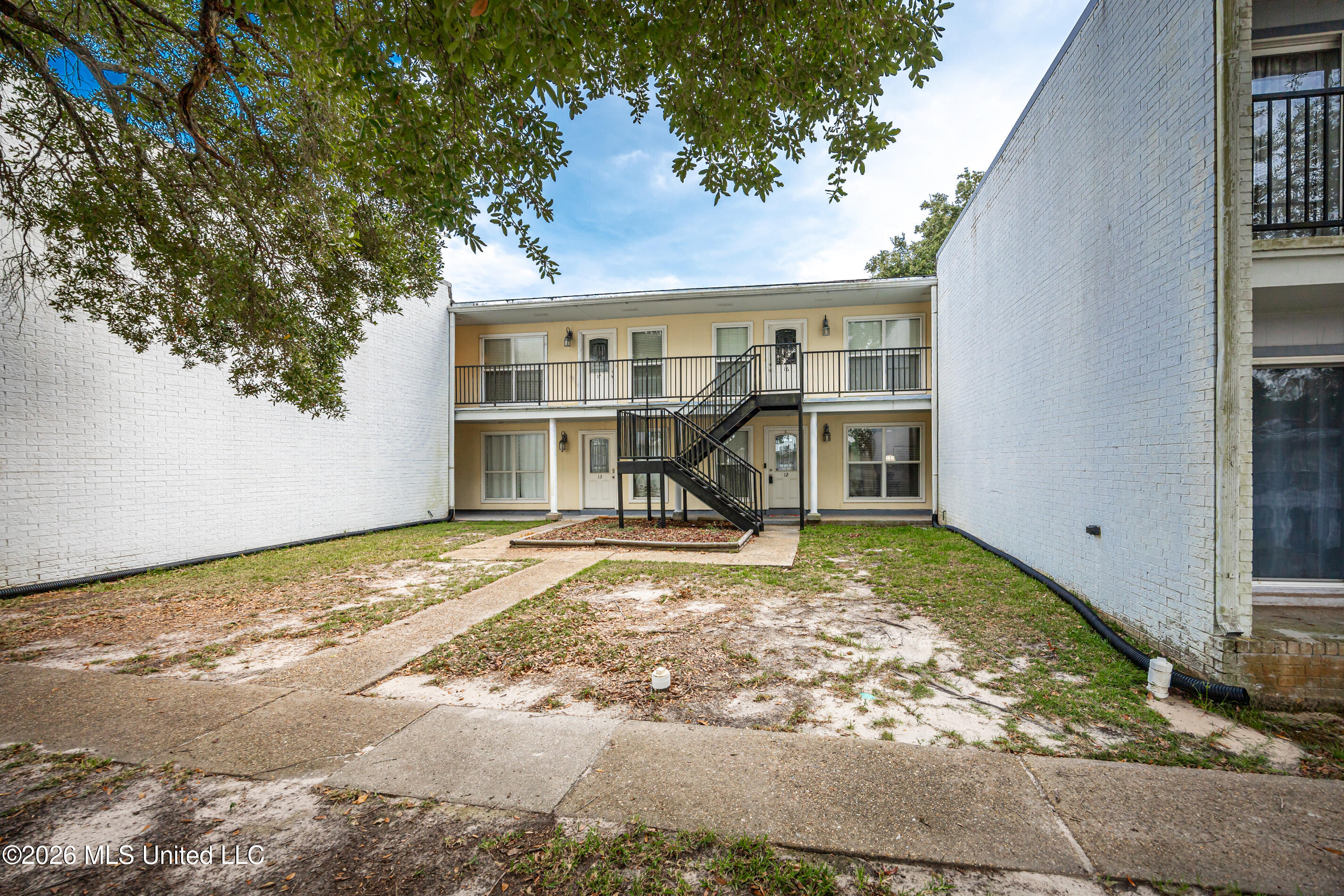 3230 Cumberland Road Property Photo 10