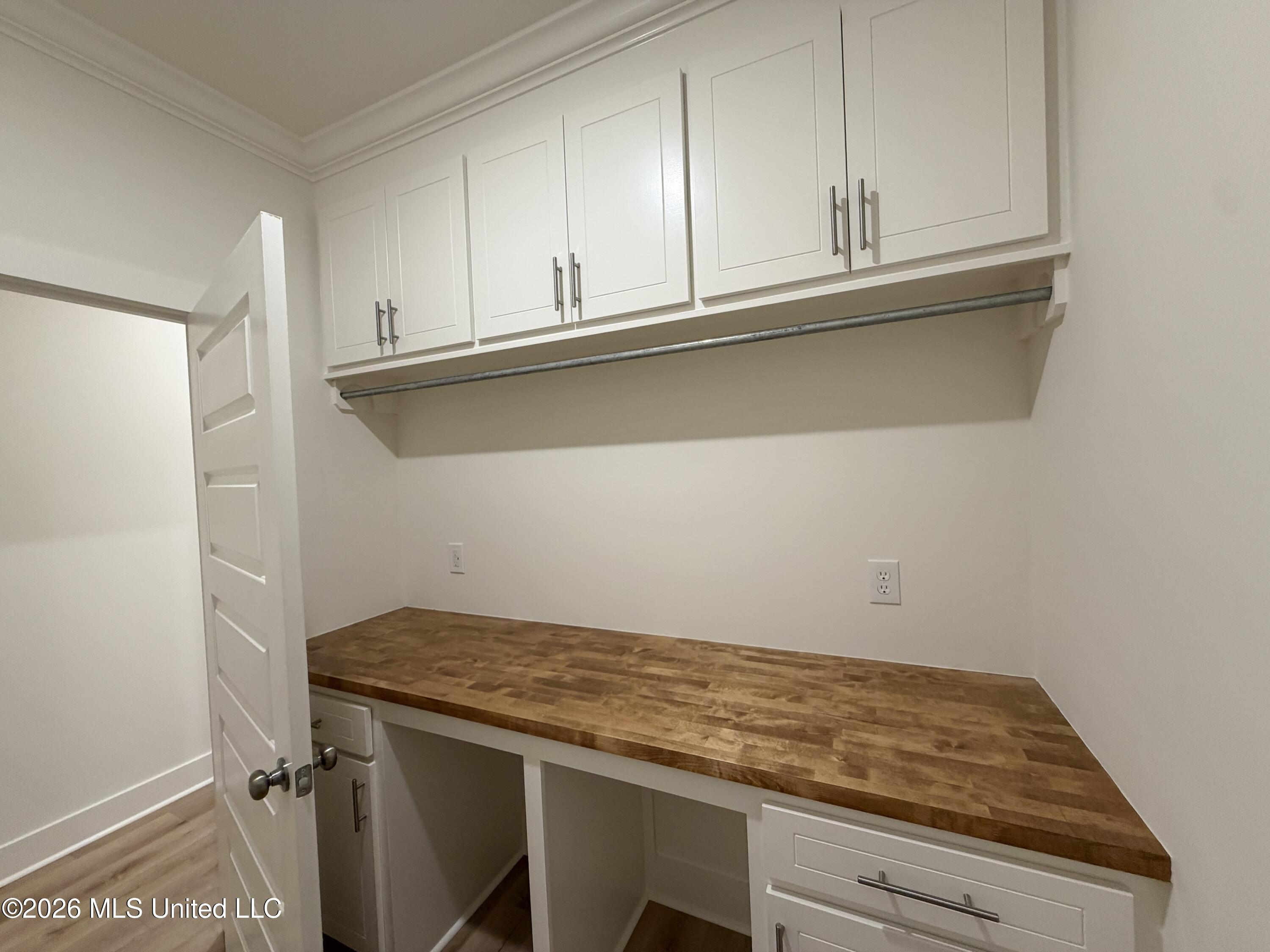 141 Palace Crossing Property Photo 22