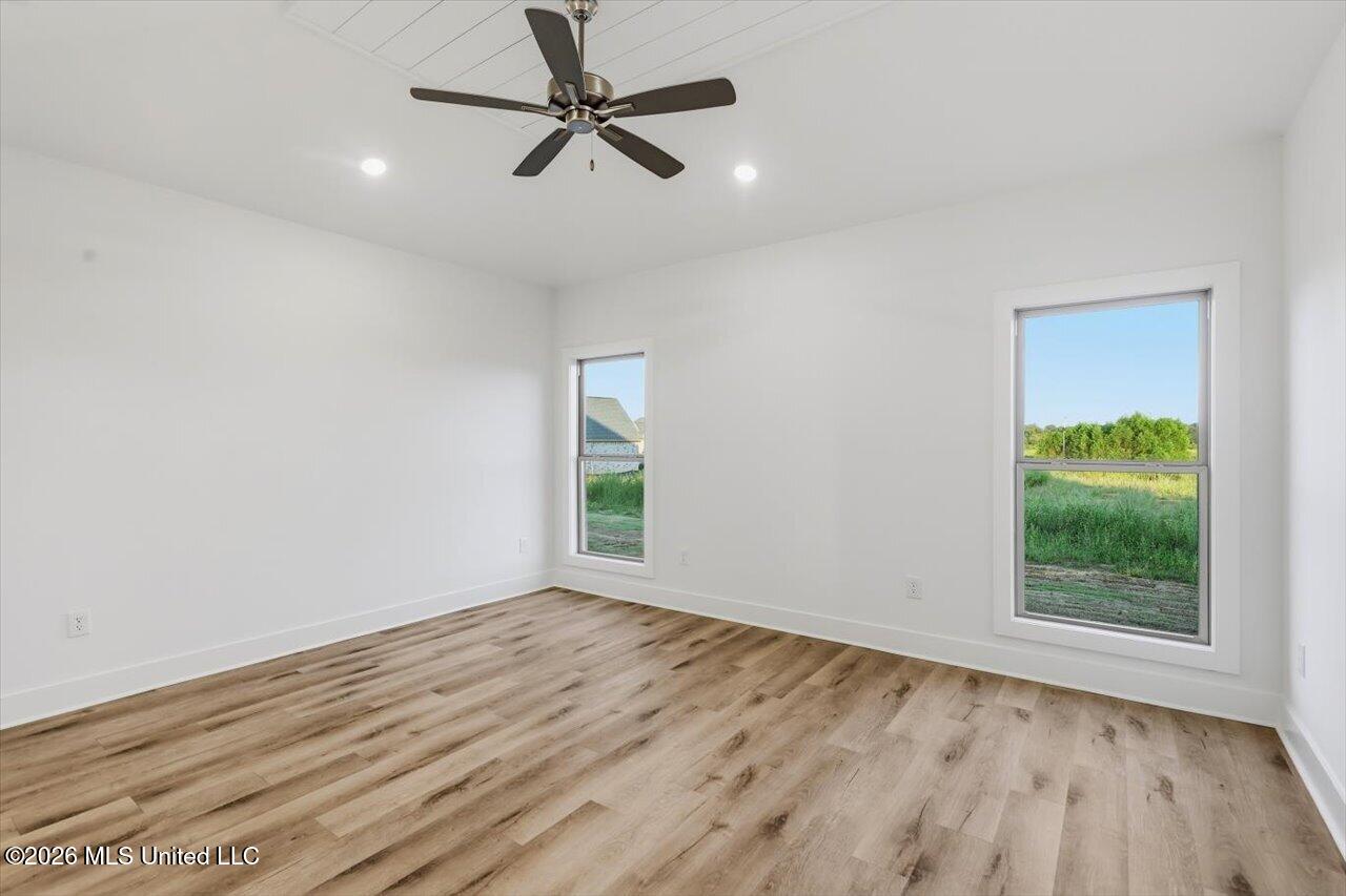 141 Palace Crossing Property Photo 22