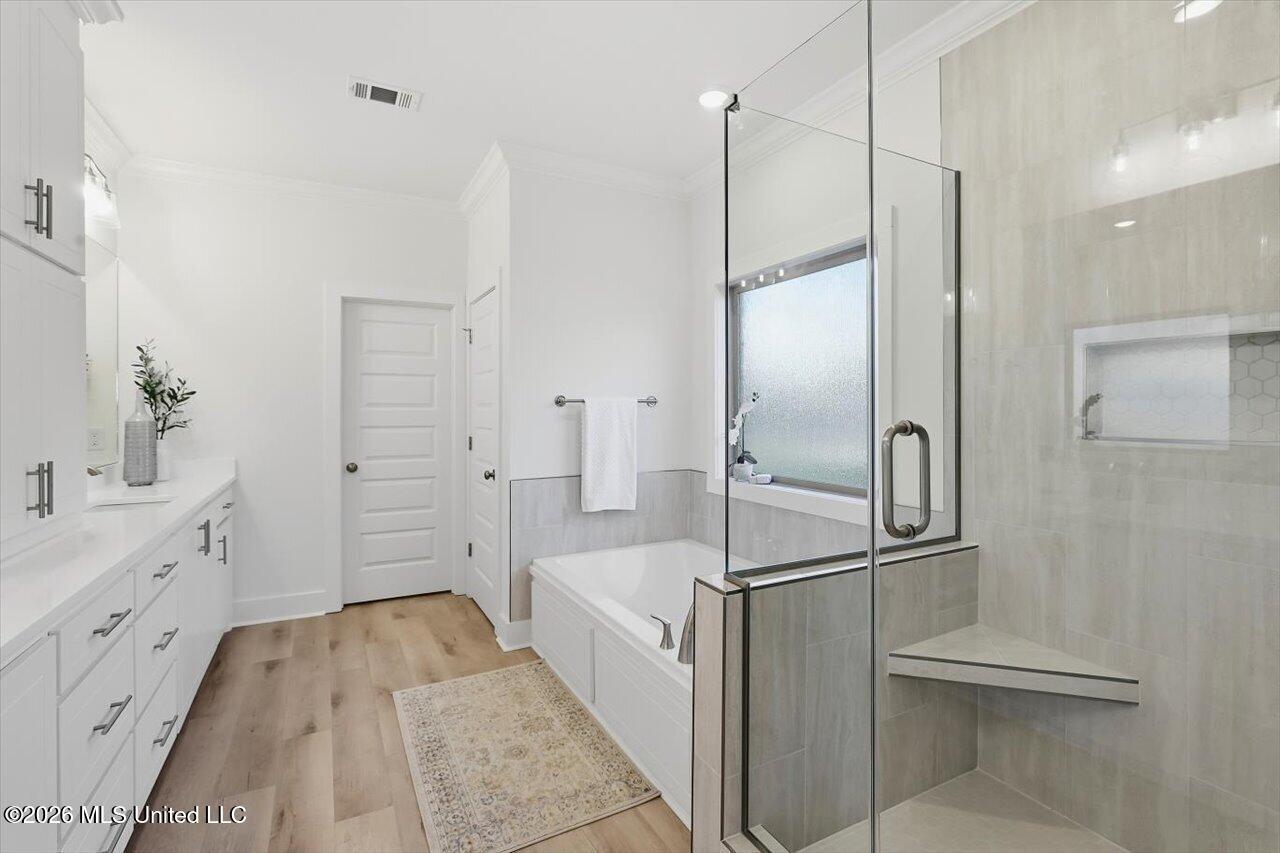 141 Palace Crossing Property Photo 25