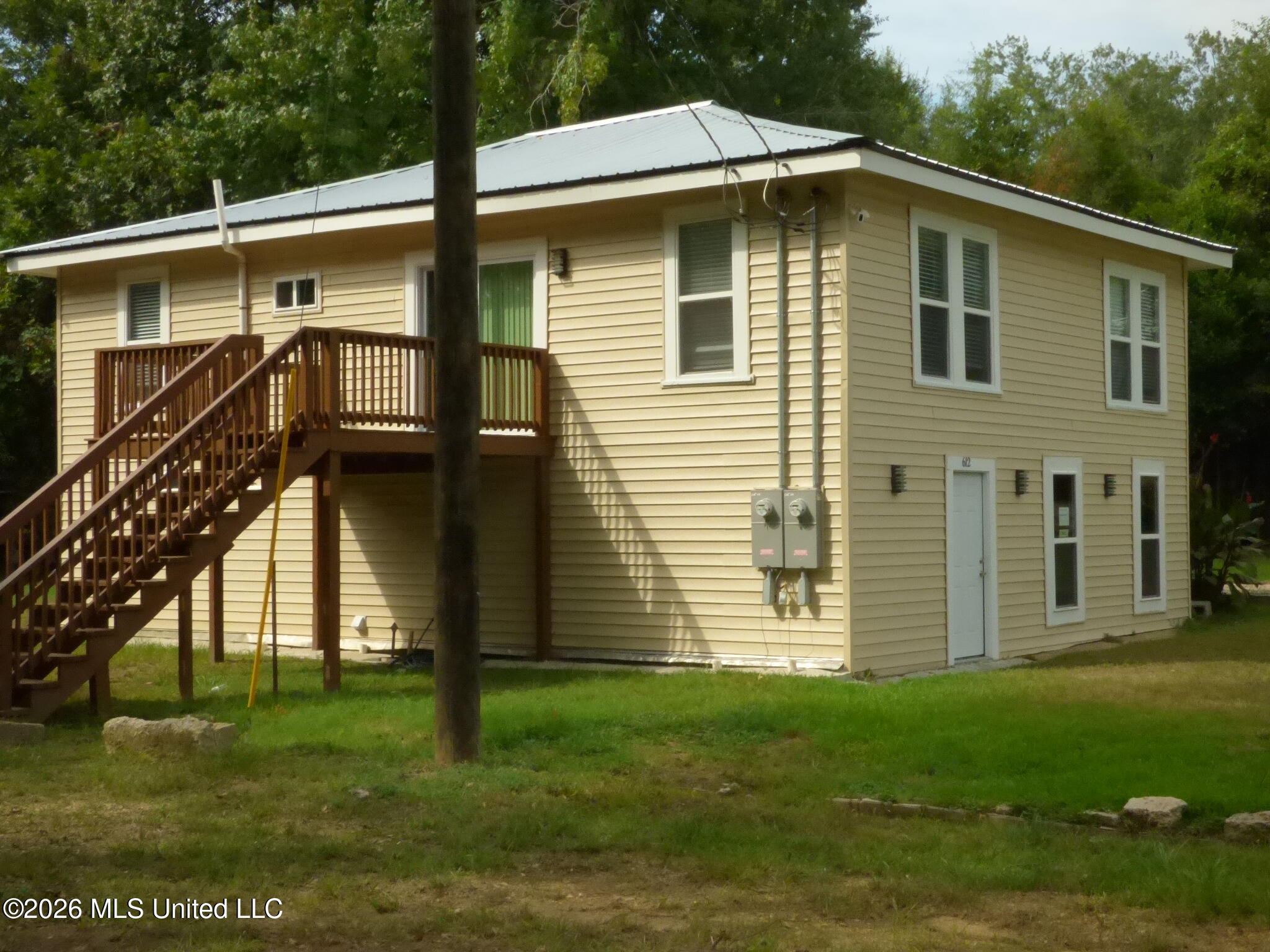612 S 4th Street Property Photo 1