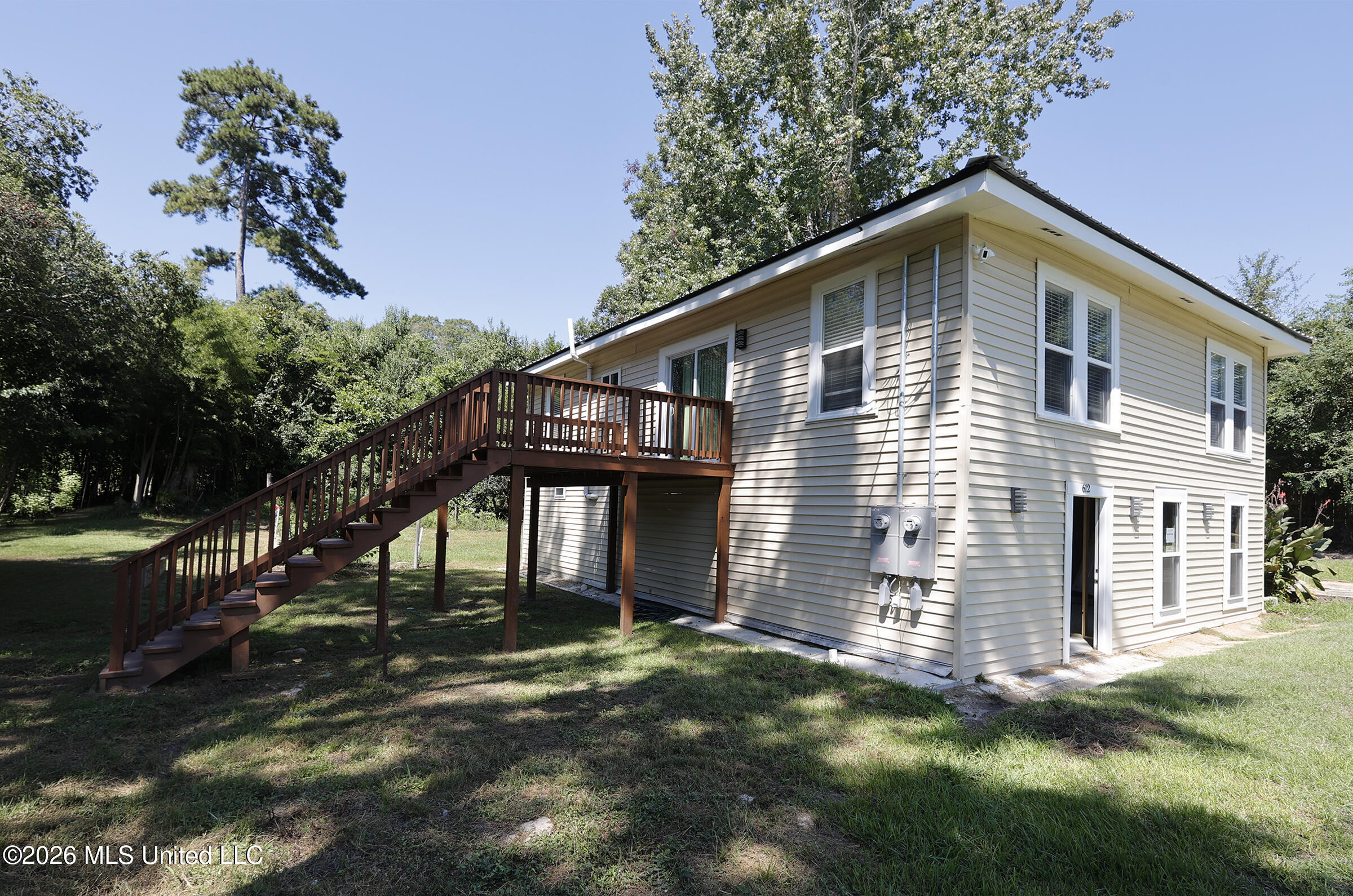 612 S 4th Street Property Photo 2