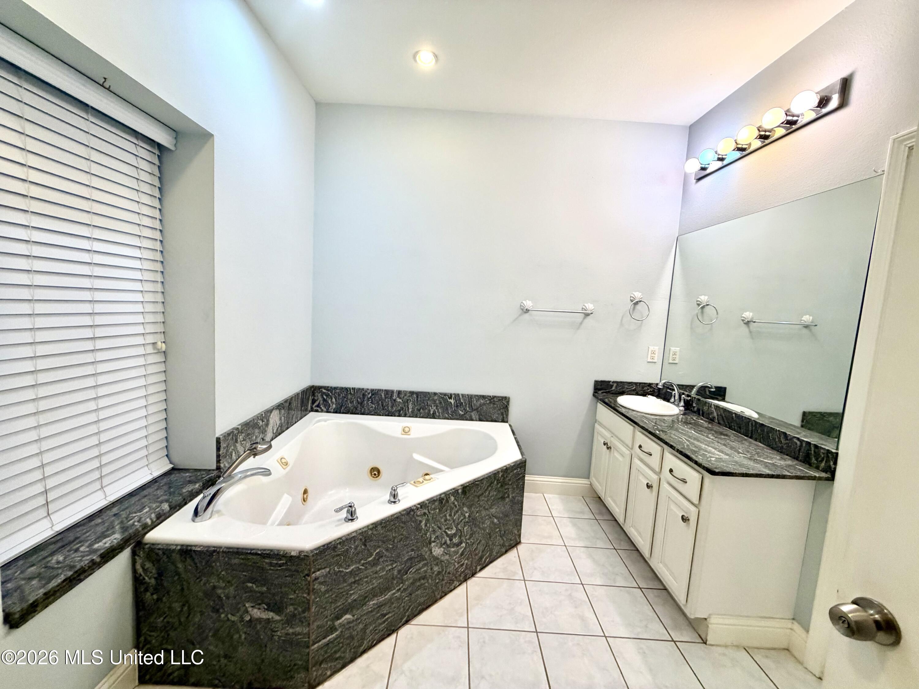 1457 Georgia Place Property Photo 19