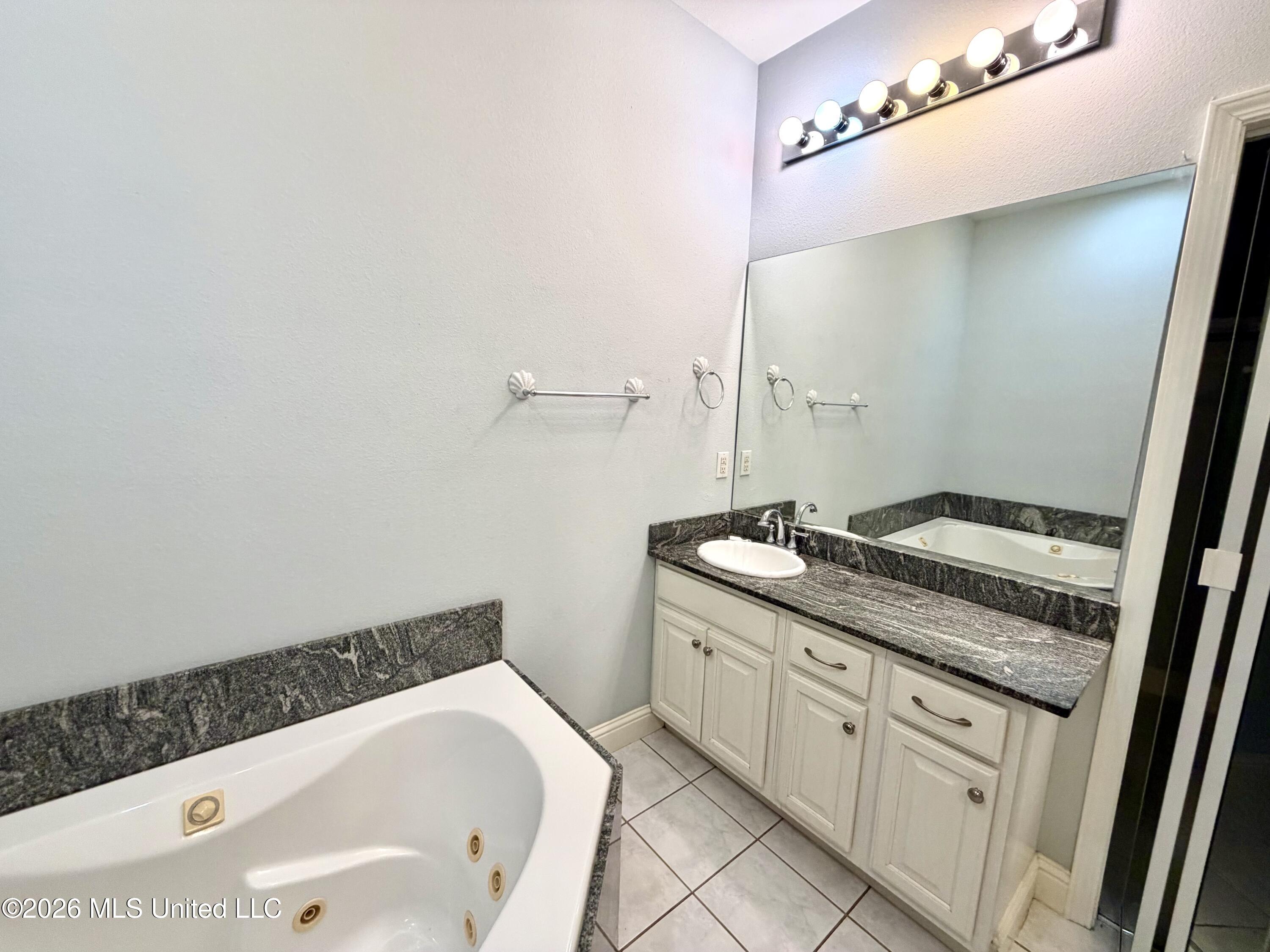 1457 Georgia Place Property Photo 22