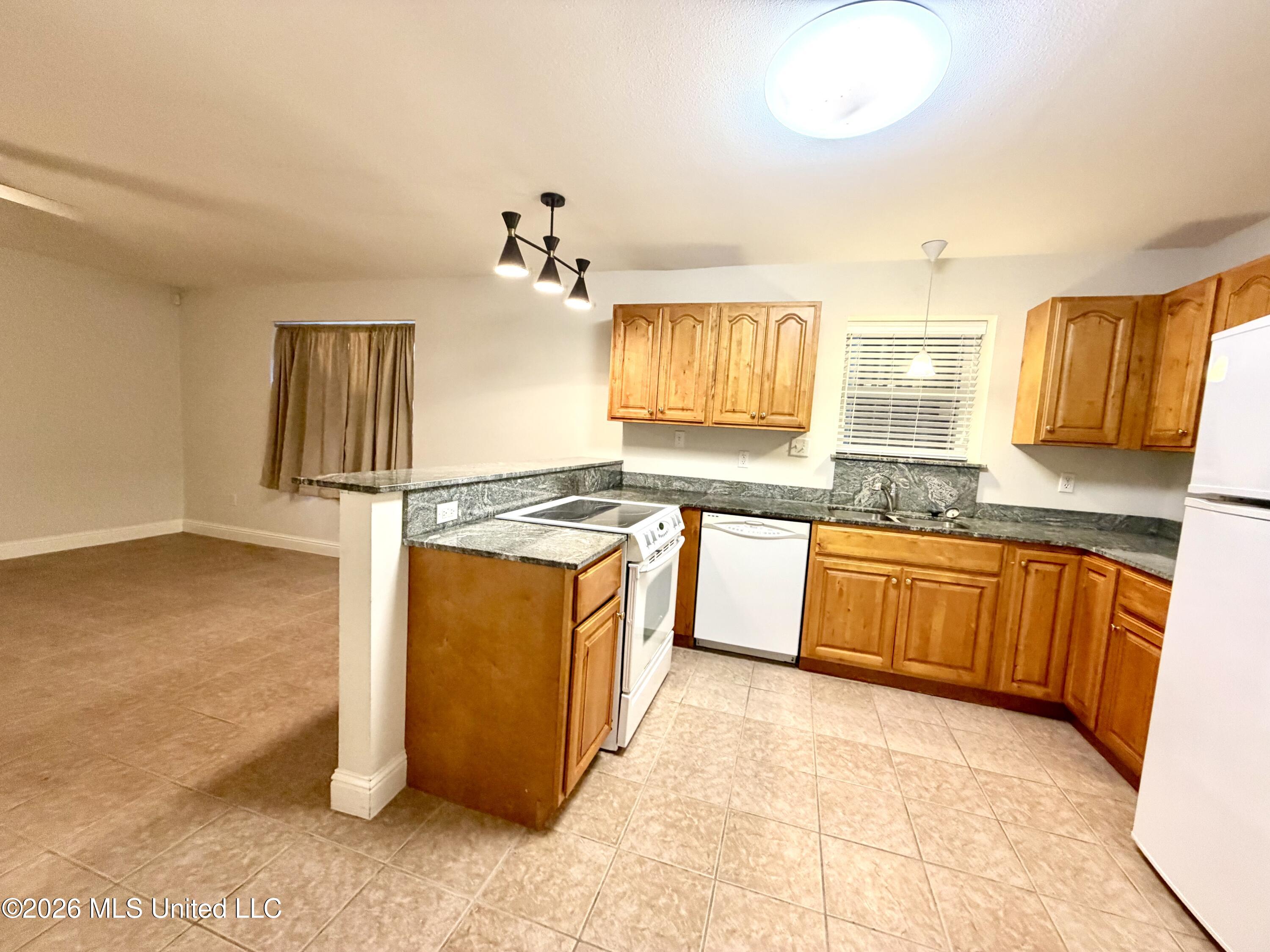1457 Georgia Place Property Photo 35
