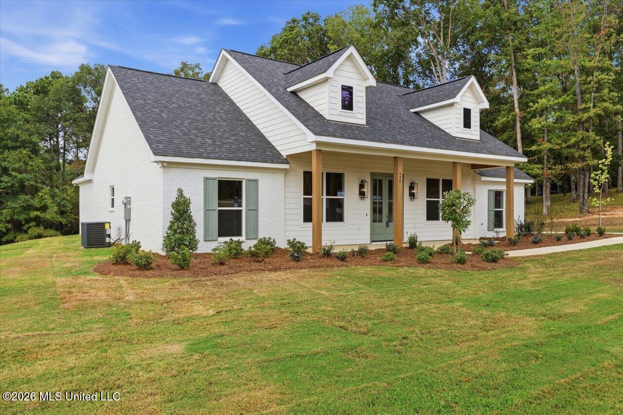 928 Mullican Road Property Photo 2