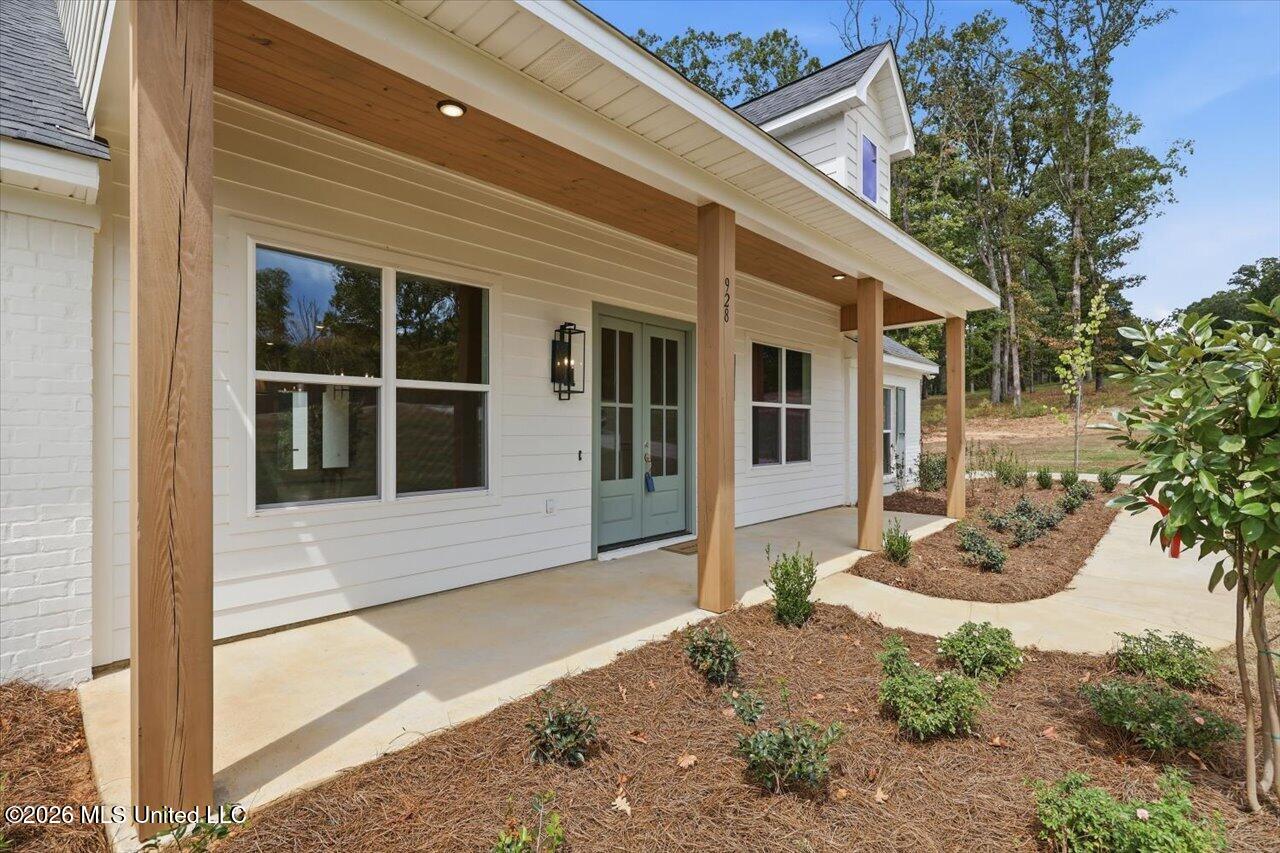 928 Mullican Road Property Photo 5