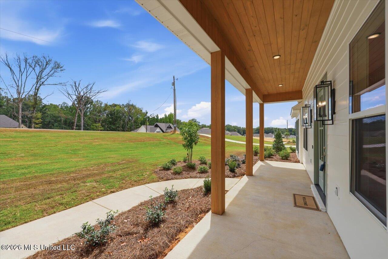 928 Mullican Road Property Photo 6