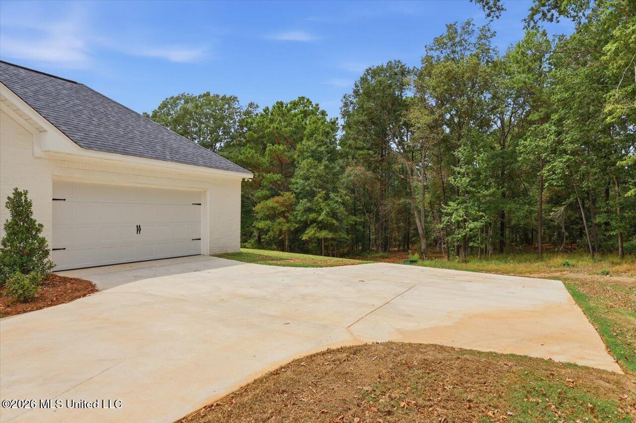 928 Mullican Road Property Photo 7