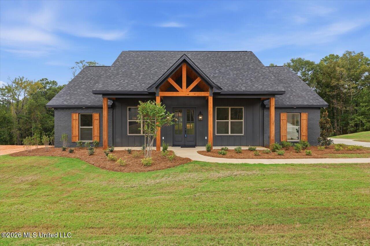 934 Mullican Road Property Photo 1