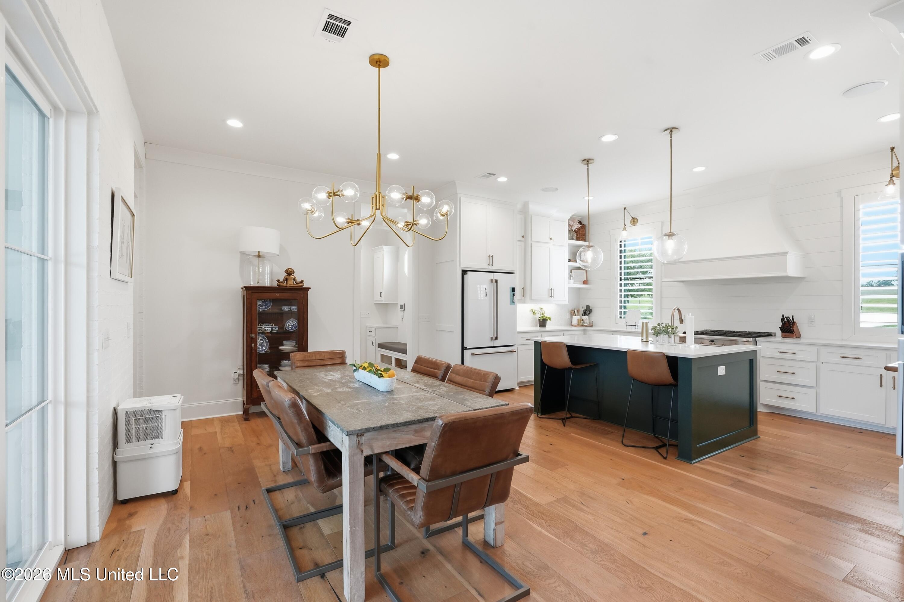 989 Holly Bush Road Property Photo 13