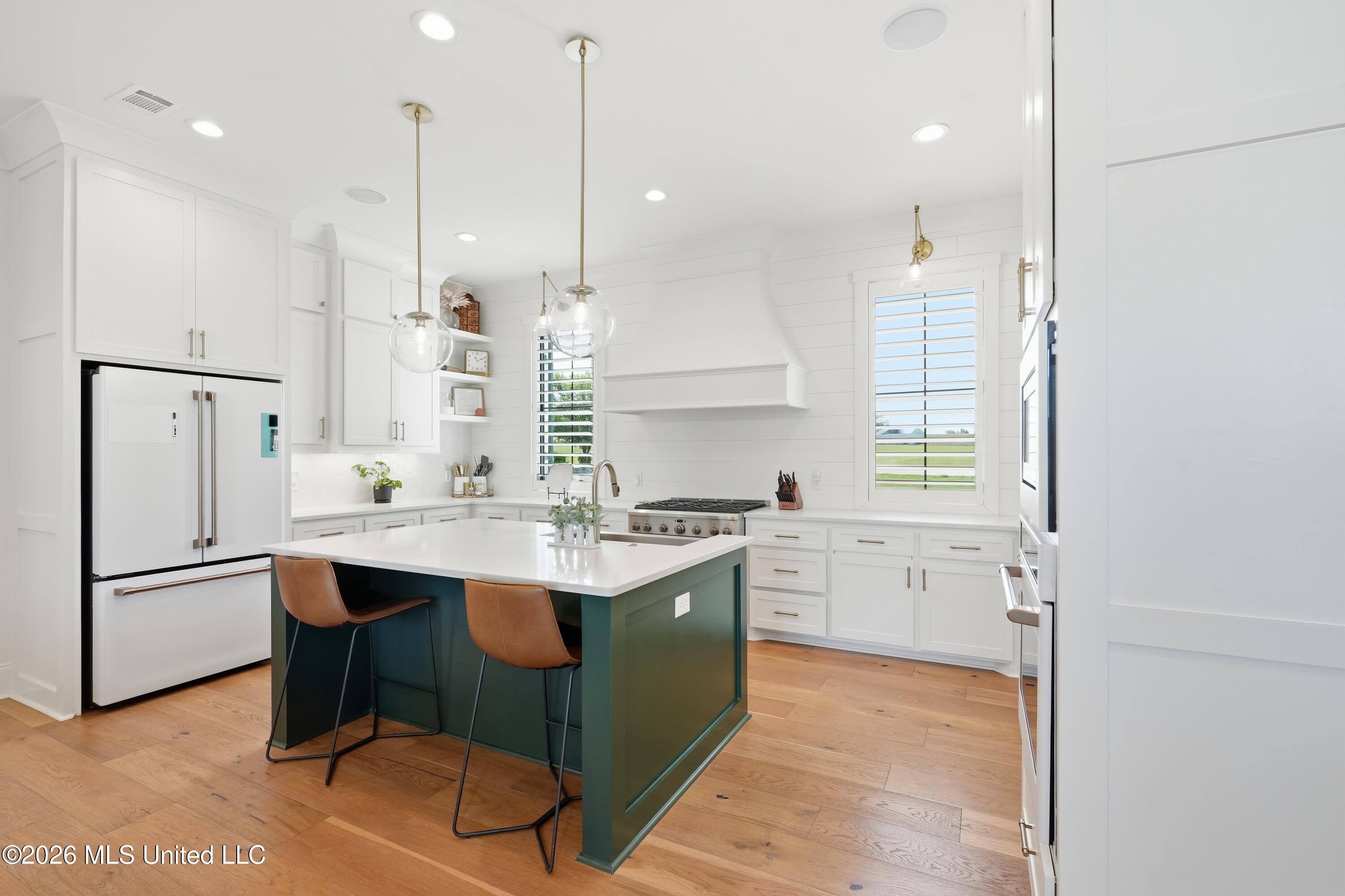 989 Holly Bush Road Property Photo 17