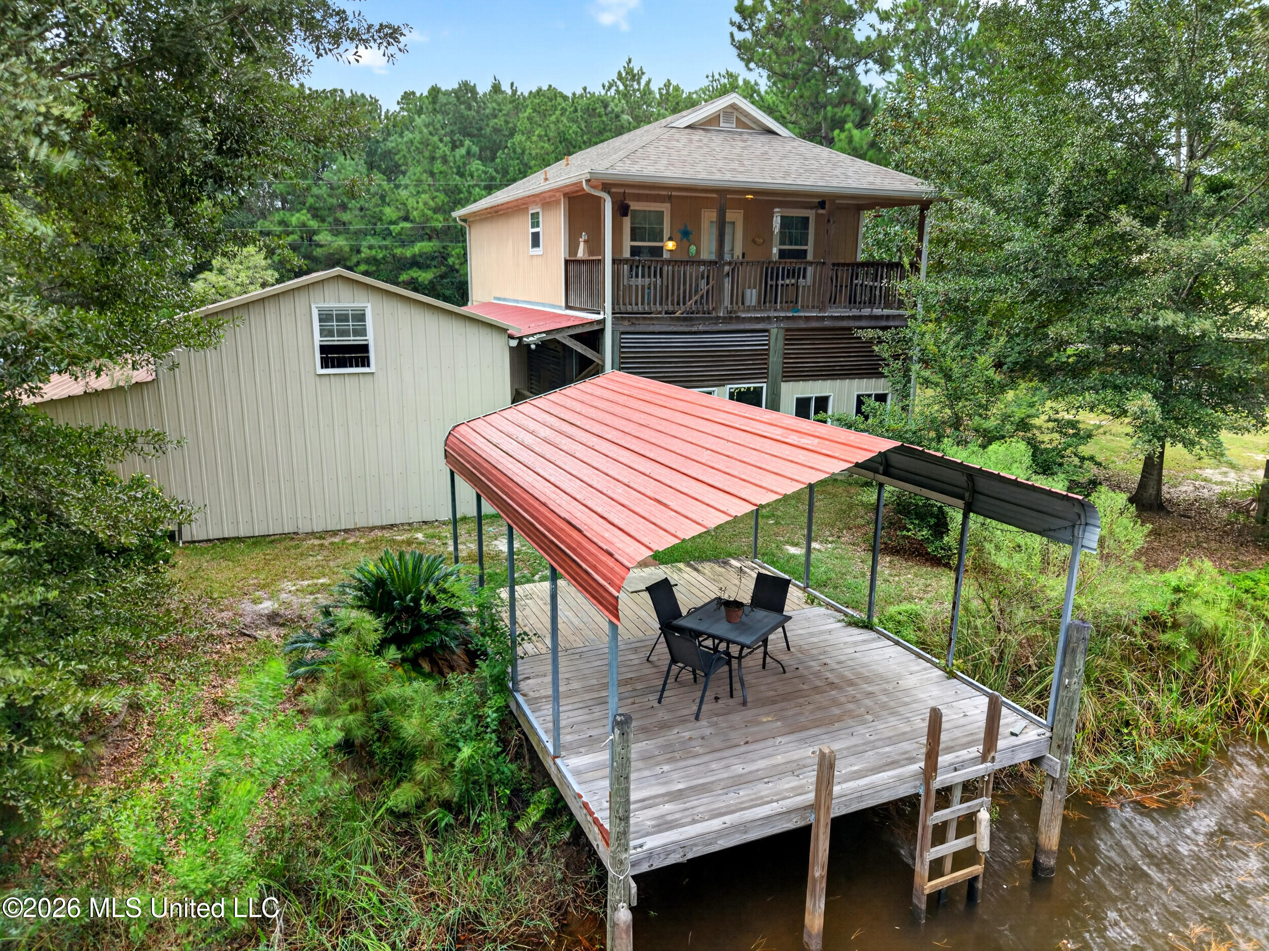 6079 4th Street Property Photo 1