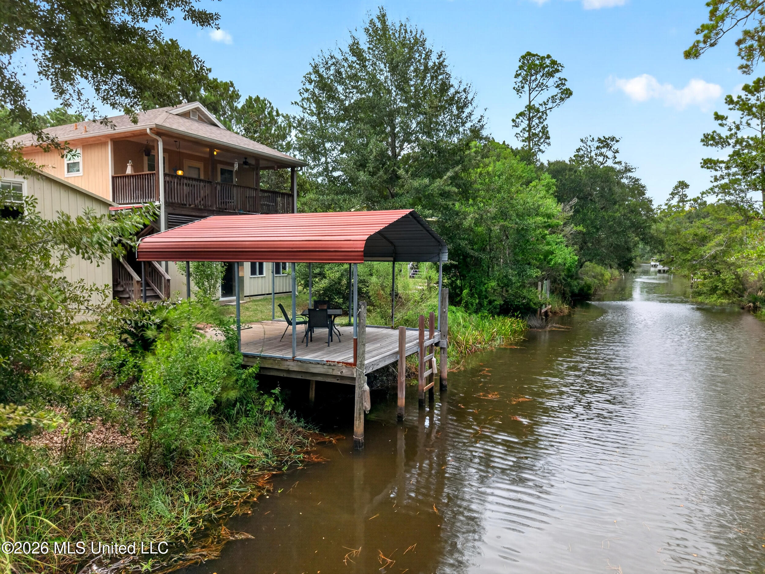 6079 4th Street Property Photo 2