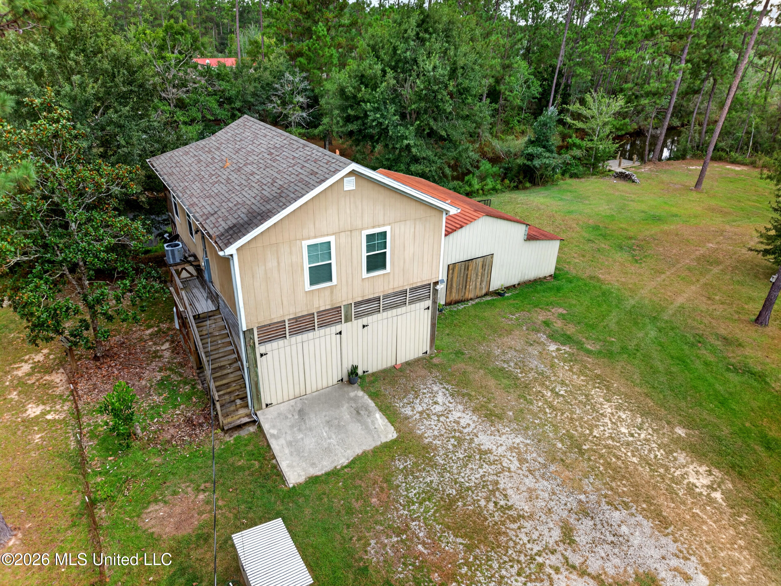 6079 4th Street Property Photo 7