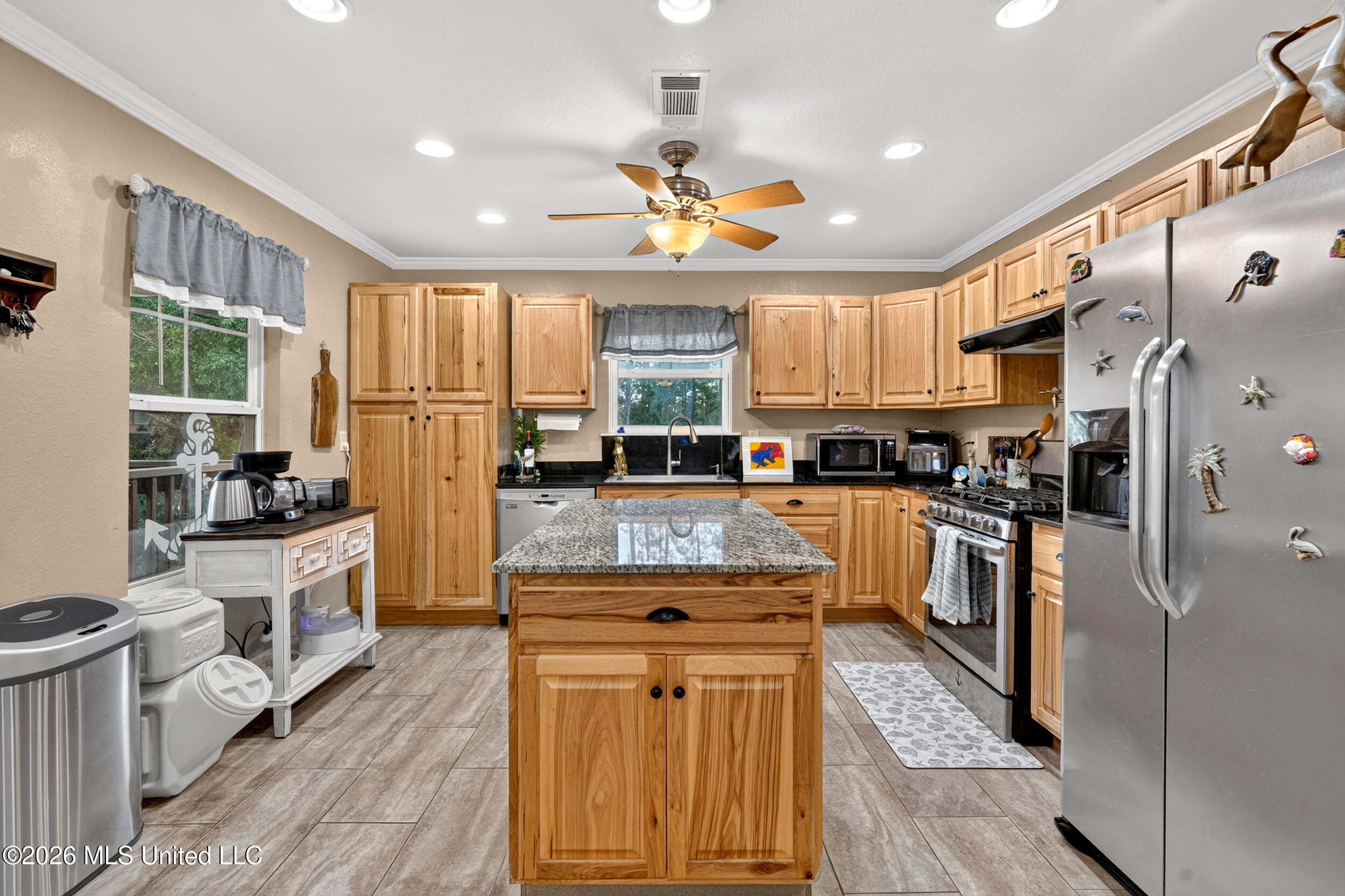6079 4th Street Property Photo 15