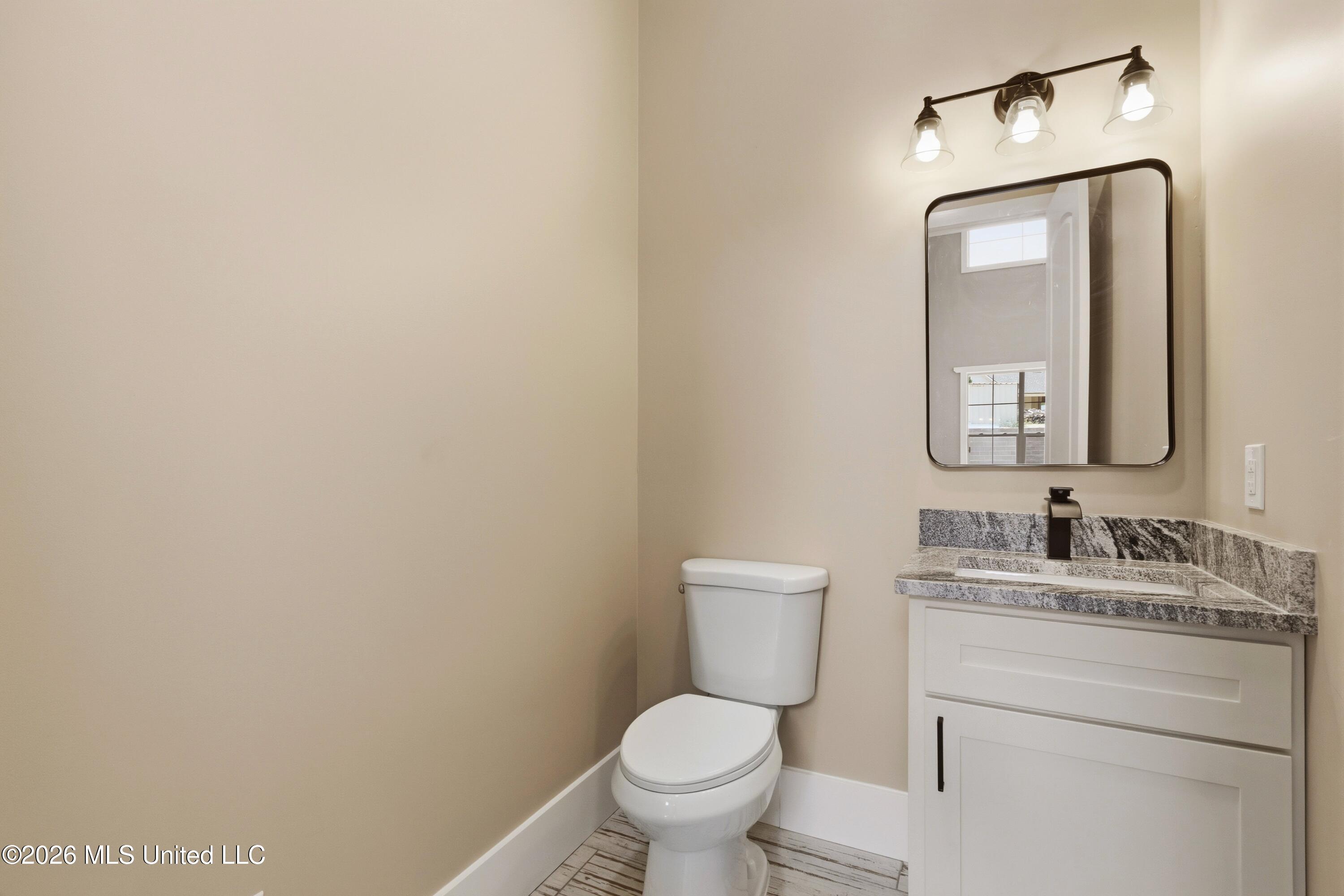 80 County Rd 103 Property Photo 13
