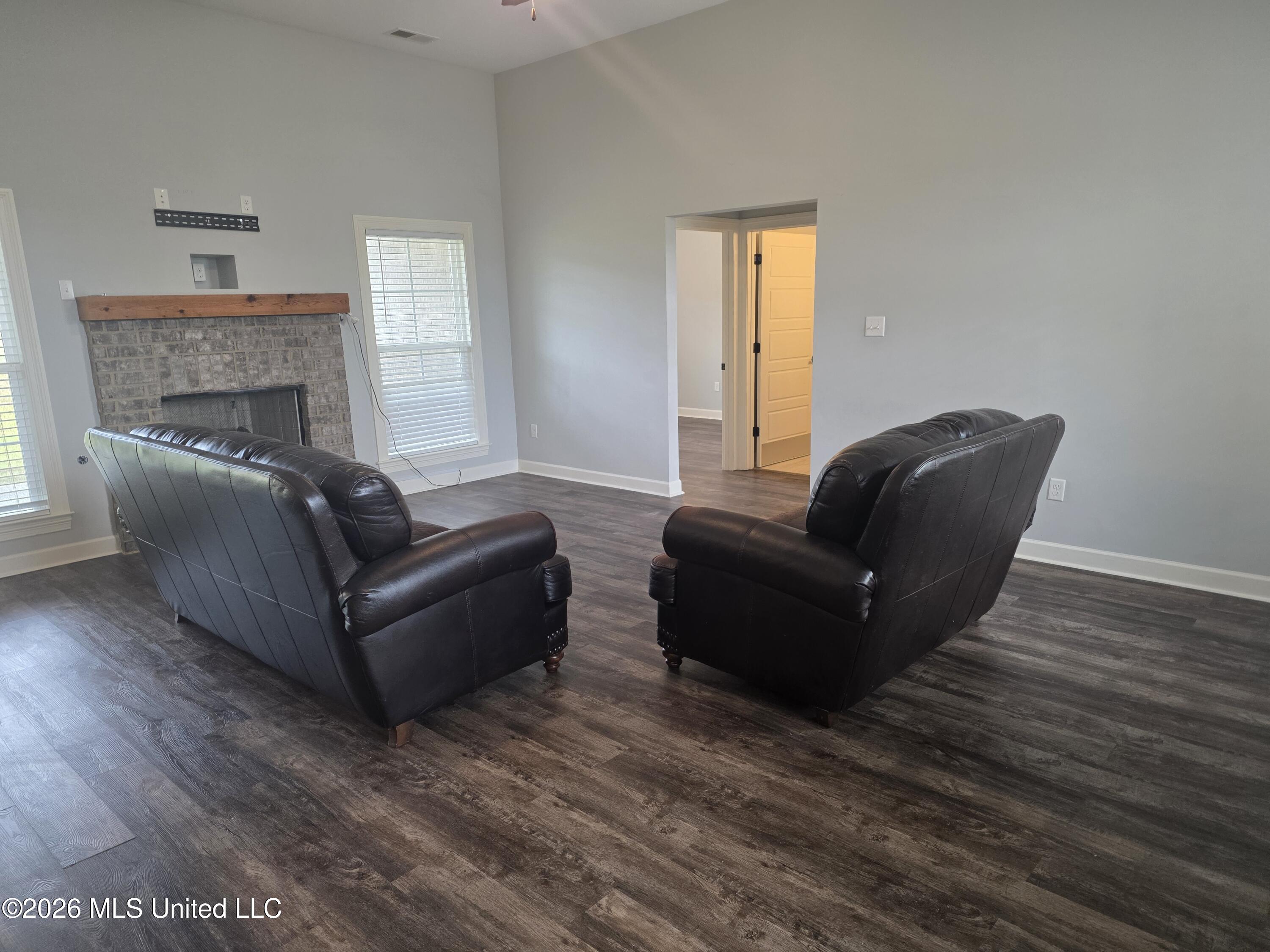 4912 Sunset Harbor Cove Property Photo 10