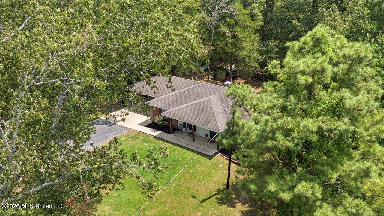 185 Vine Drive Property Photo 28