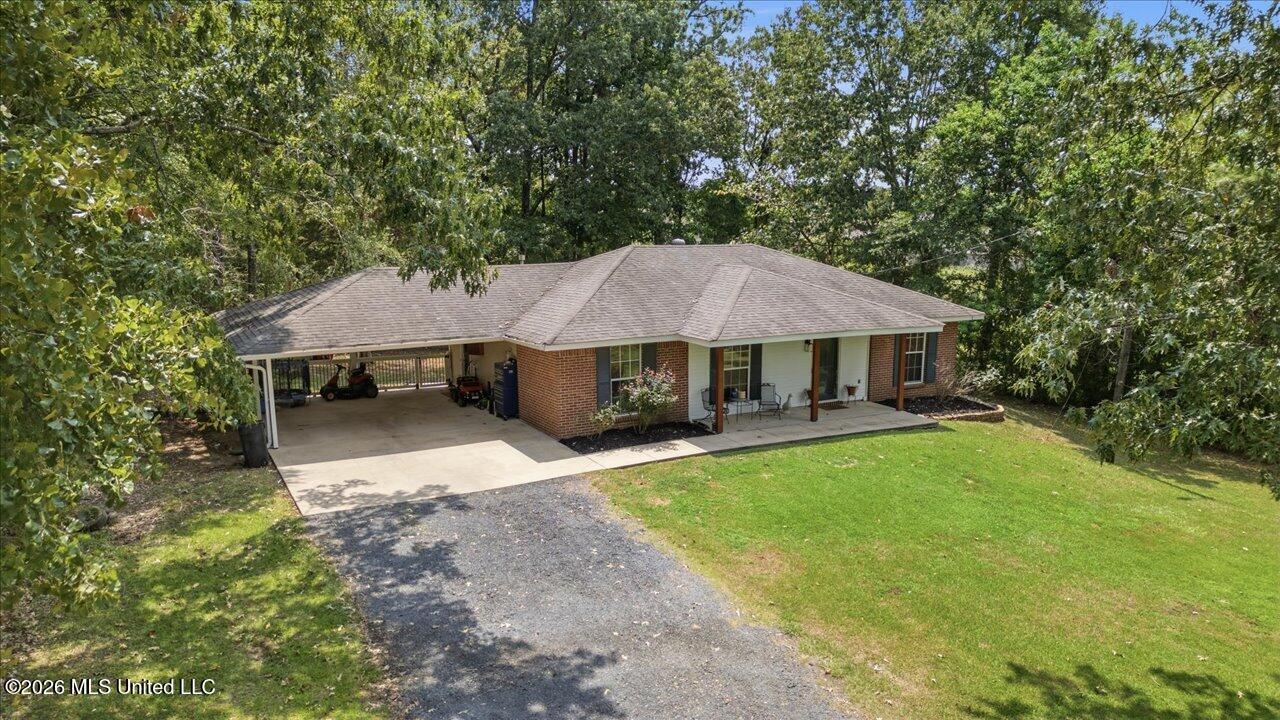185 Vine Drive Property Photo 29