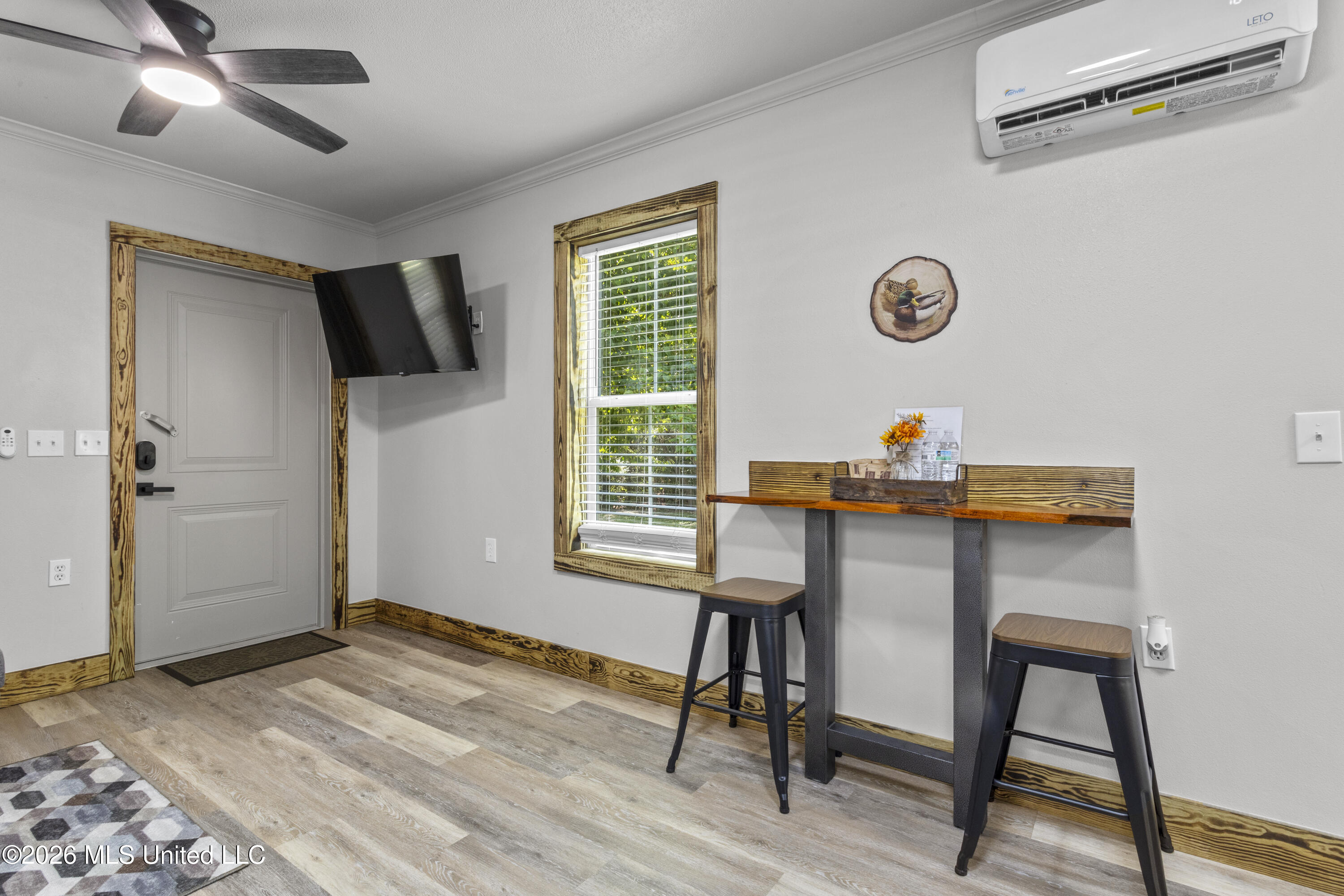 15447 C C Camp Road Property Photo 6