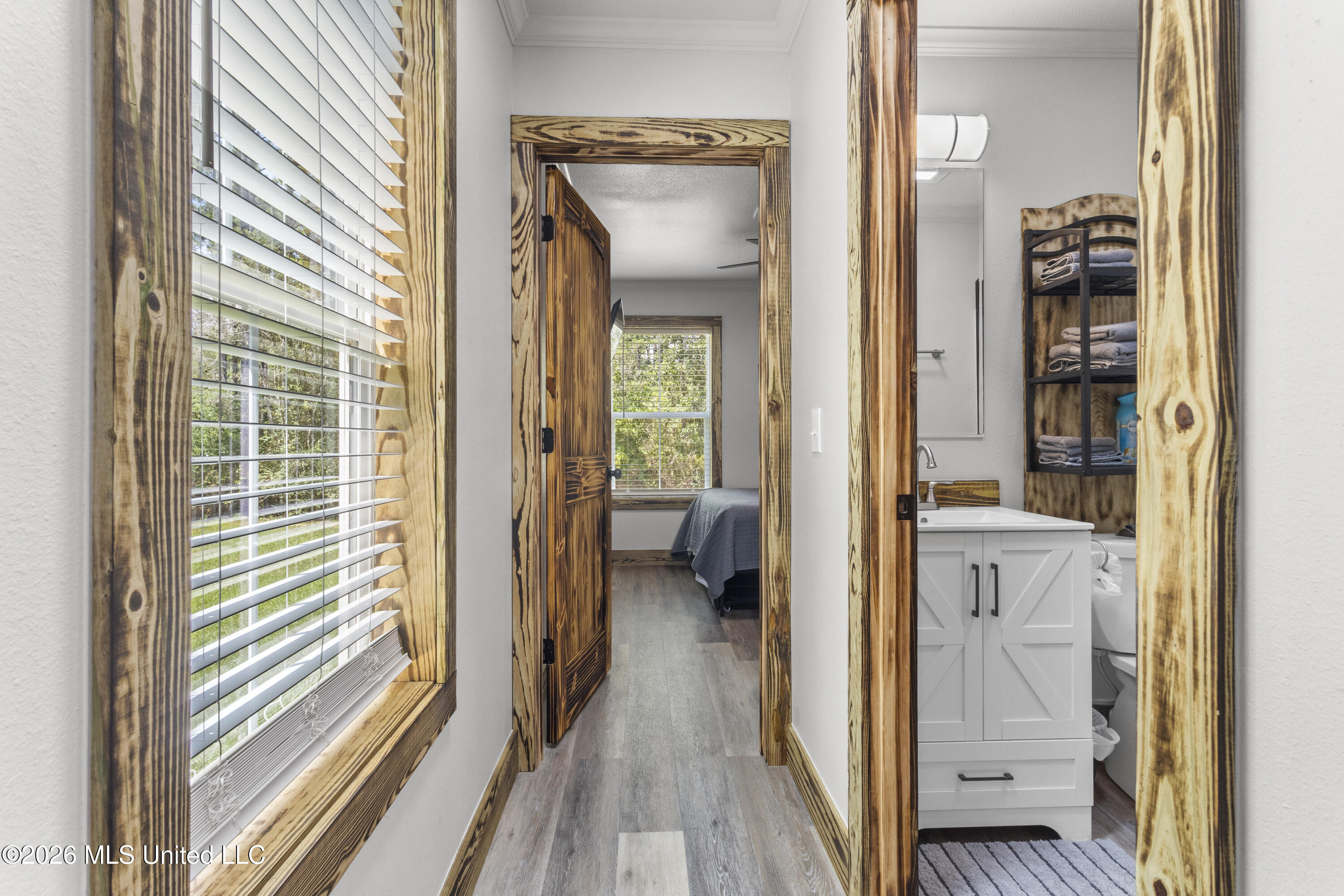 15447 C C Camp Road Property Photo 11