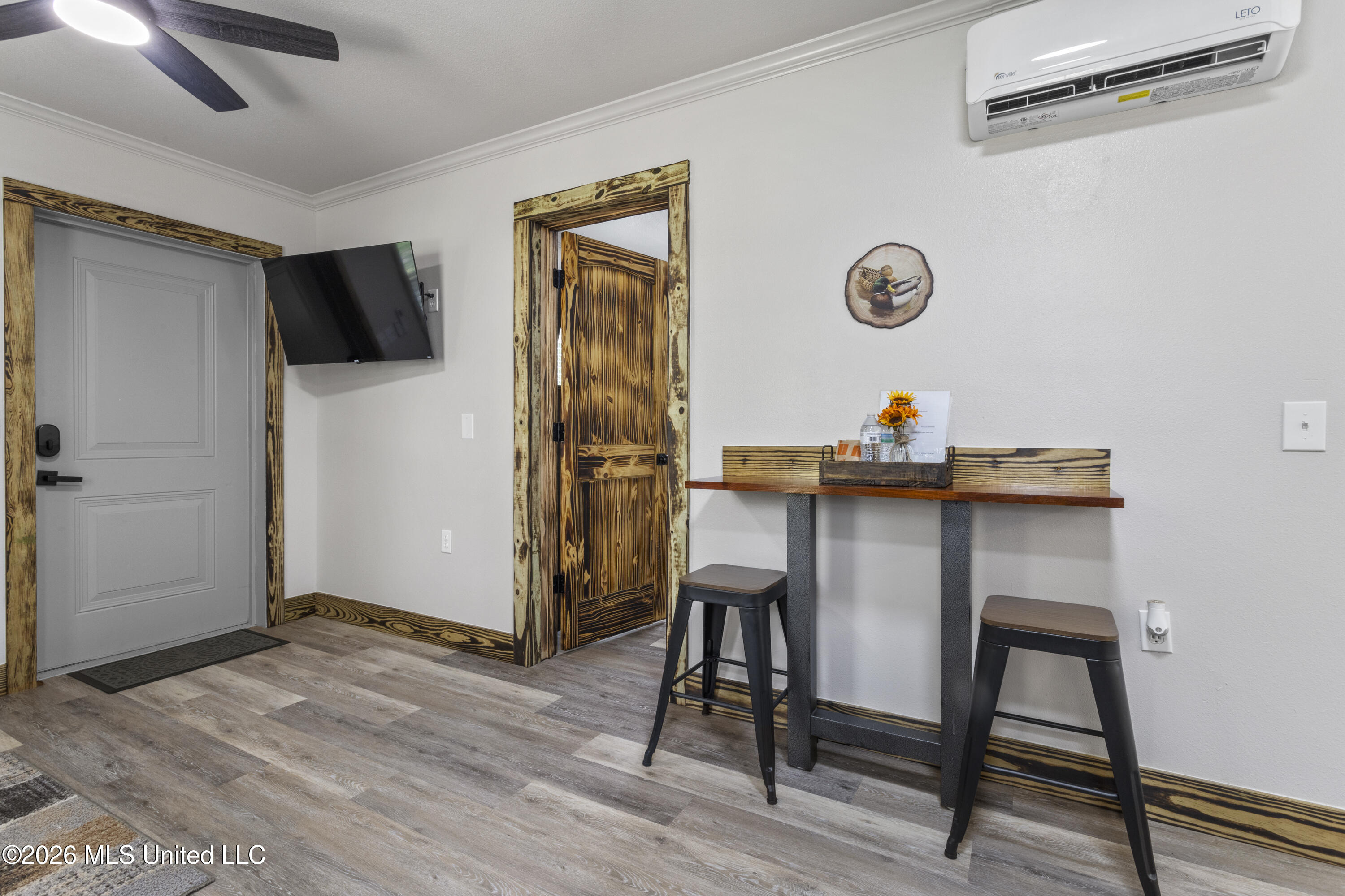 15447 C C Camp Road Property Photo 20