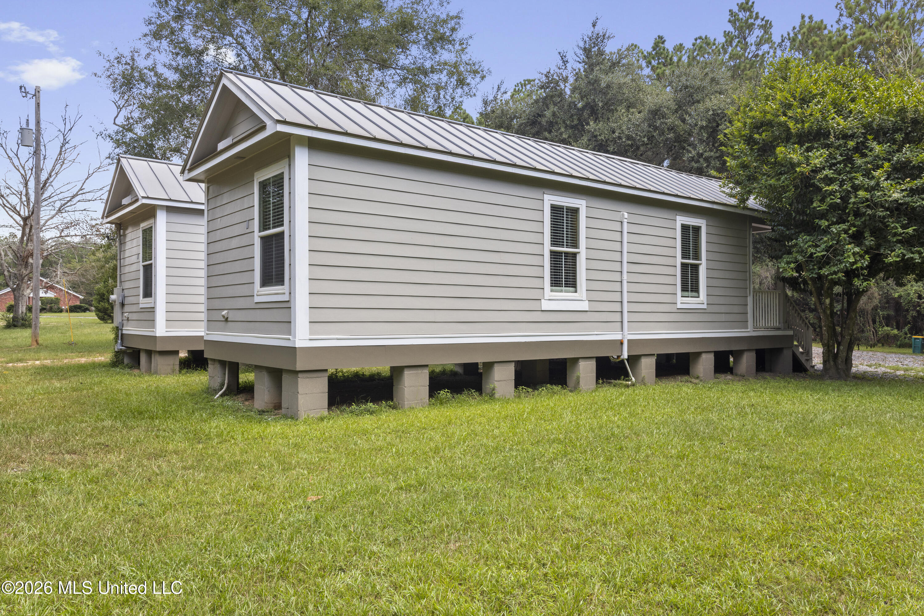 15447 C C Camp Road Property Photo 31