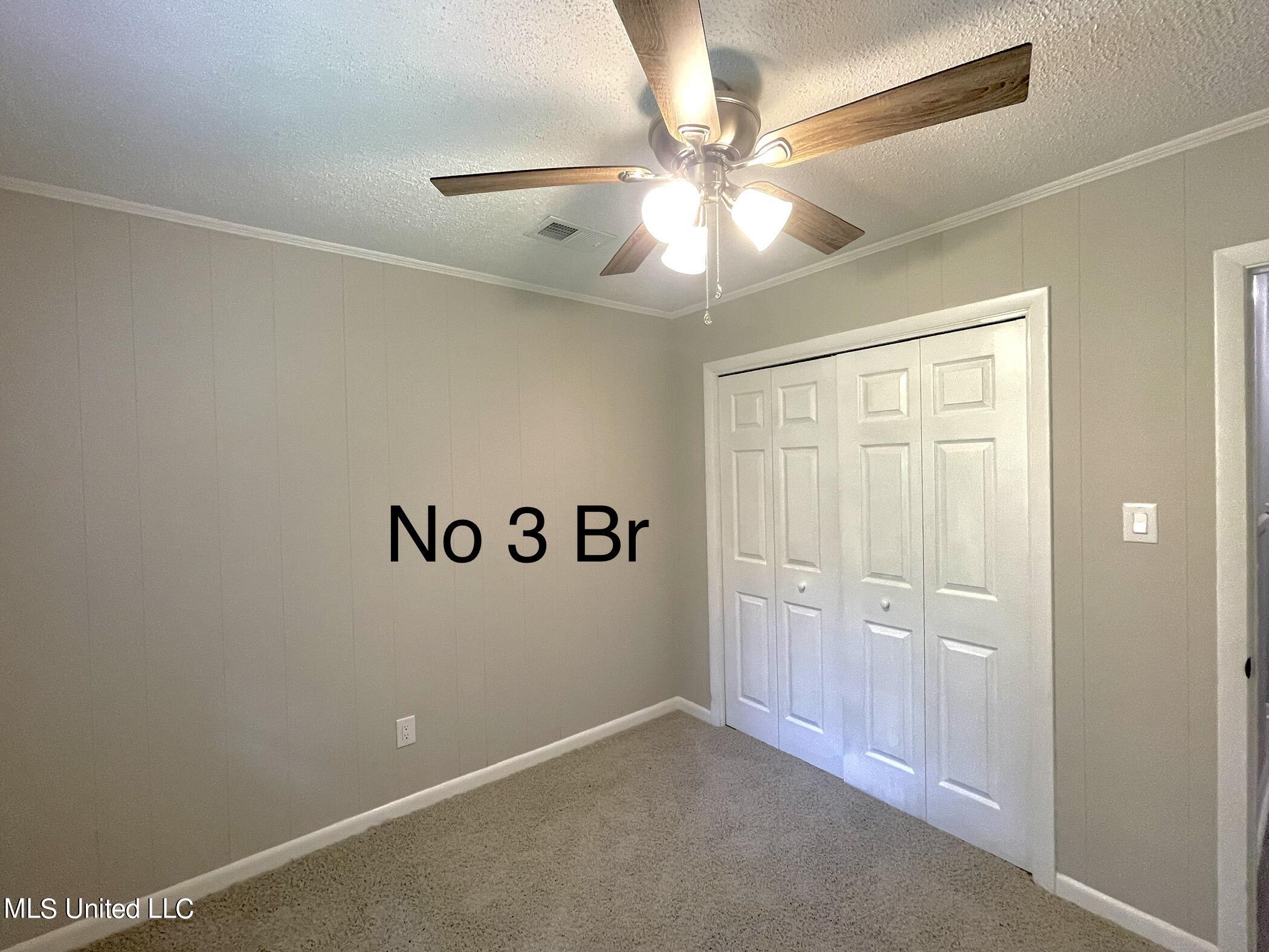 7402 Joy Drive Property Photo 10