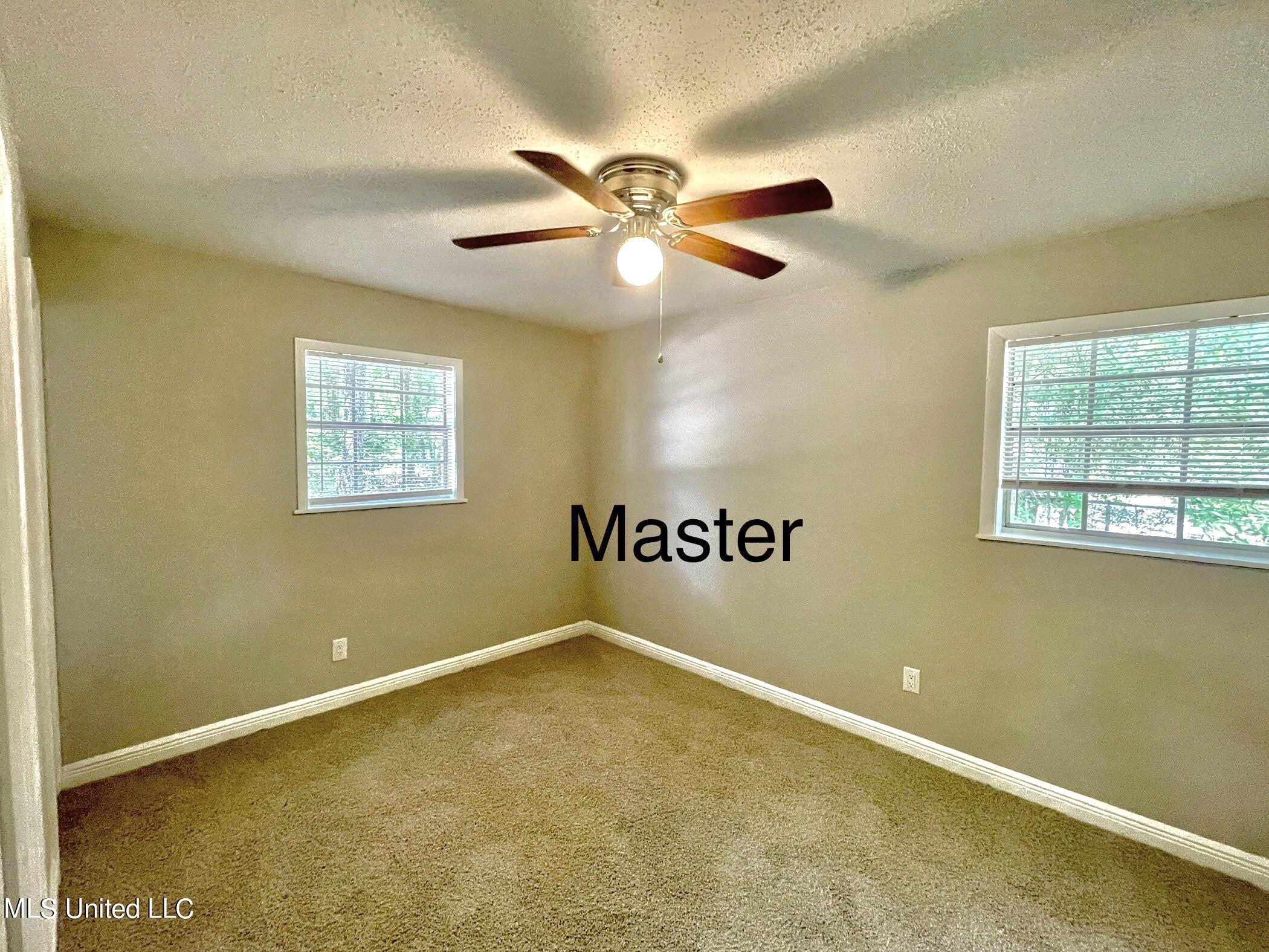 7402 Joy Drive Property Photo 12