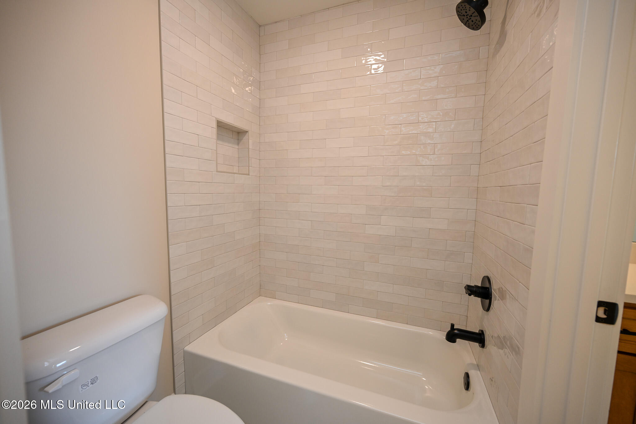124 Oakworth Drive Property Photo 28