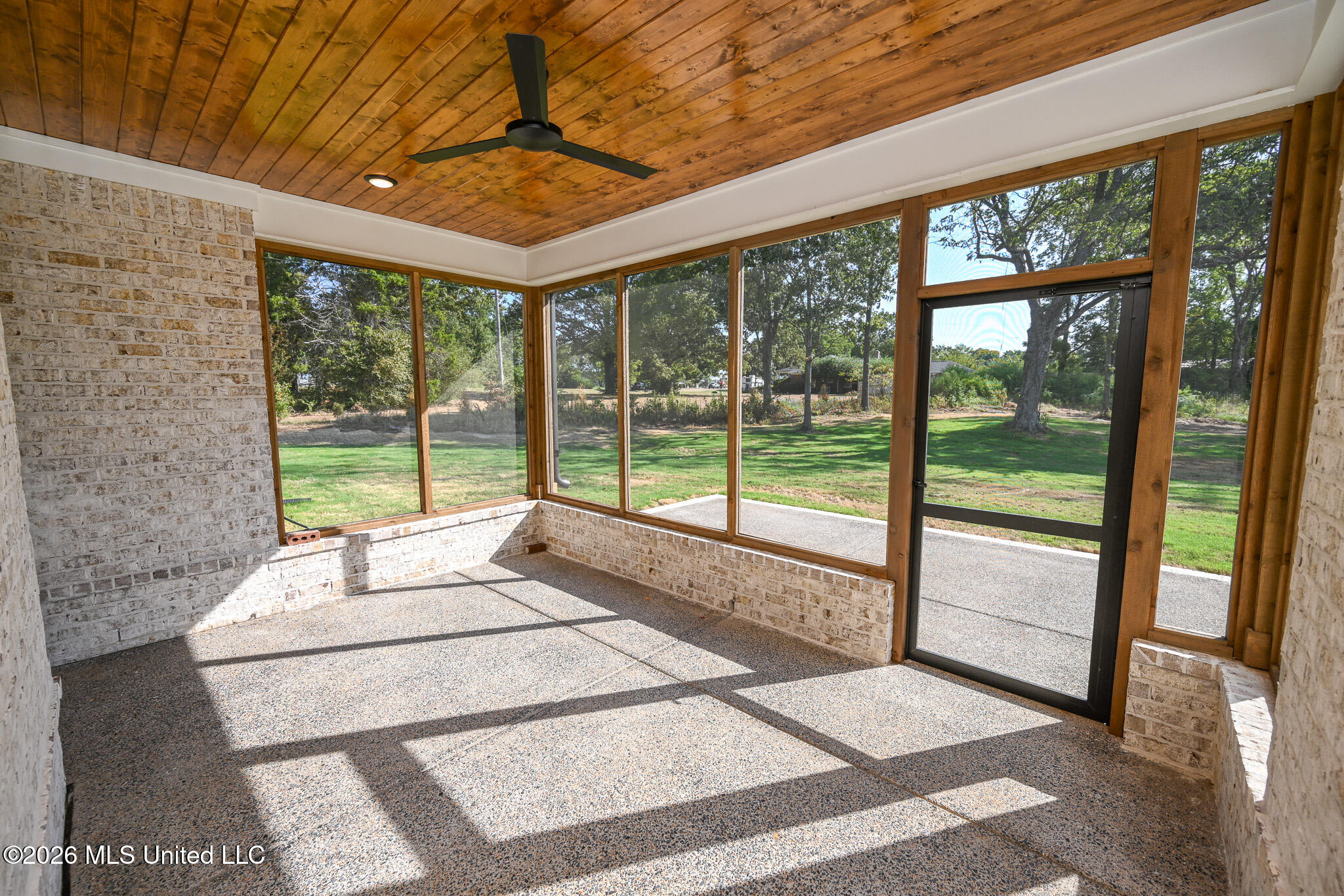 124 Oakworth Drive Property Photo 34