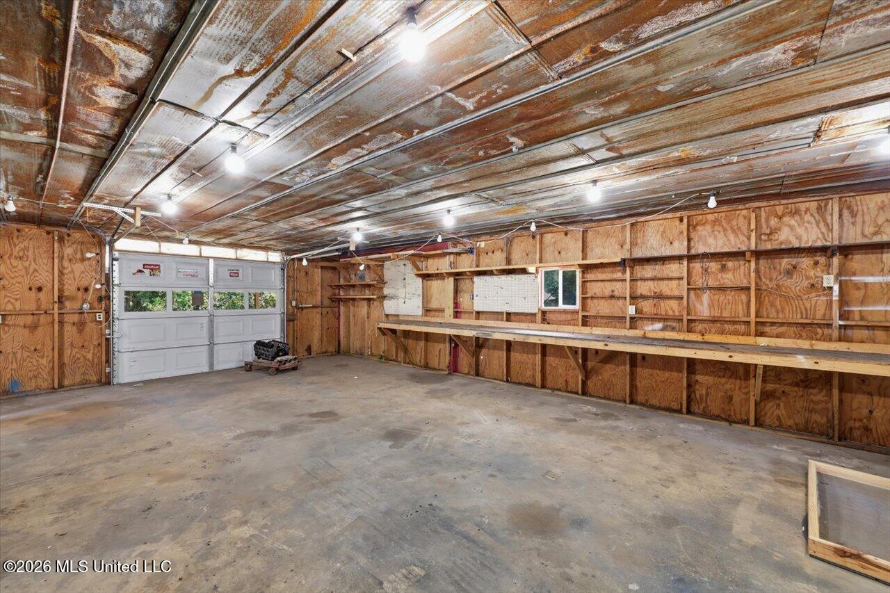 210 W Laurel Avenue Property Photo 34