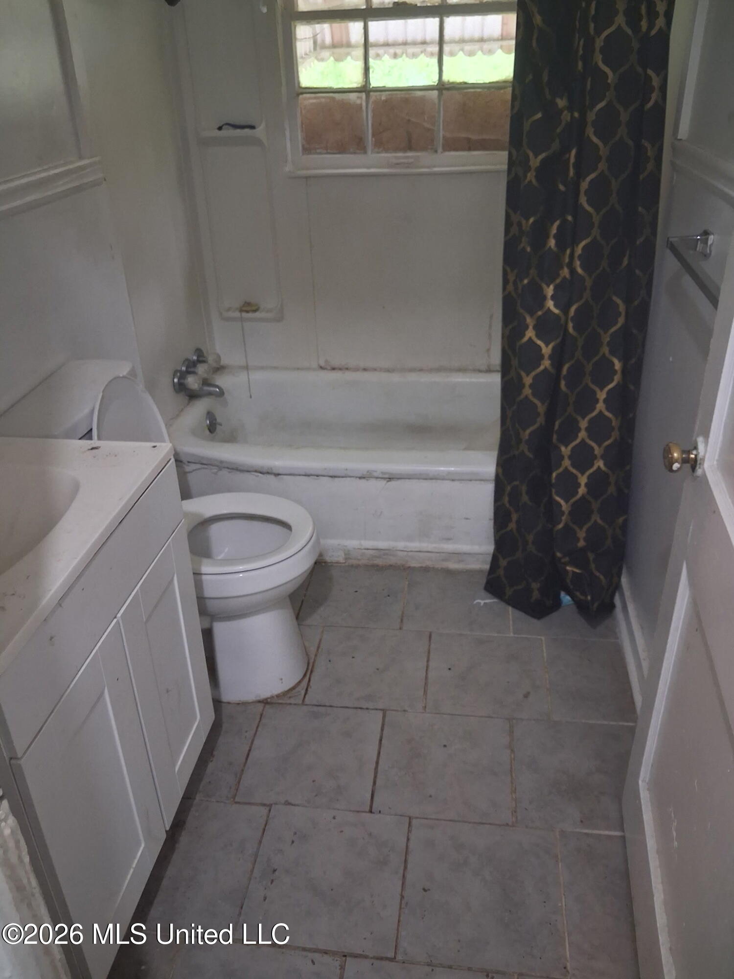984 Winn Street Property Photo 7