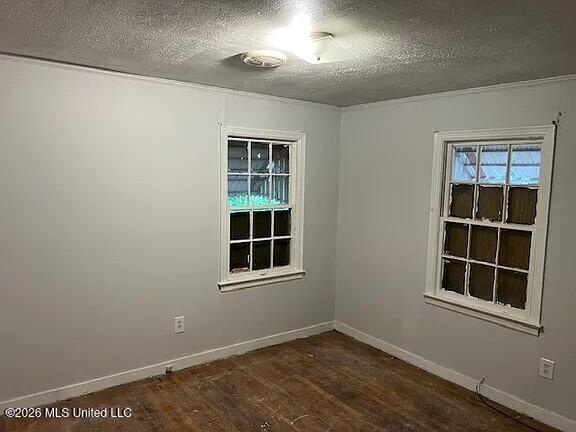 984 Winn Street Property Photo 8
