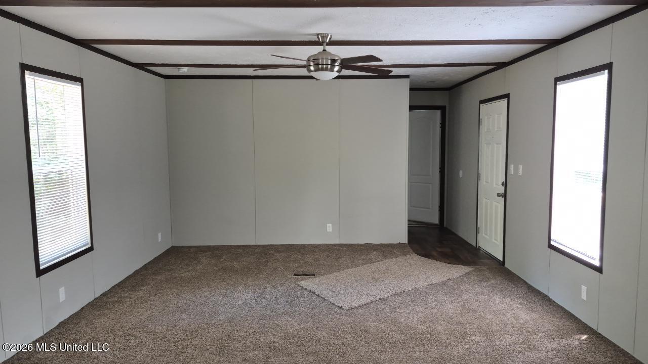 265 Smith Road Property Photo 5