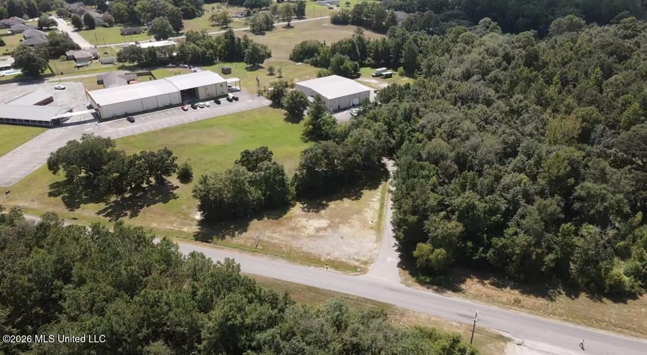 12760 Lorraine Road Property Photo 8