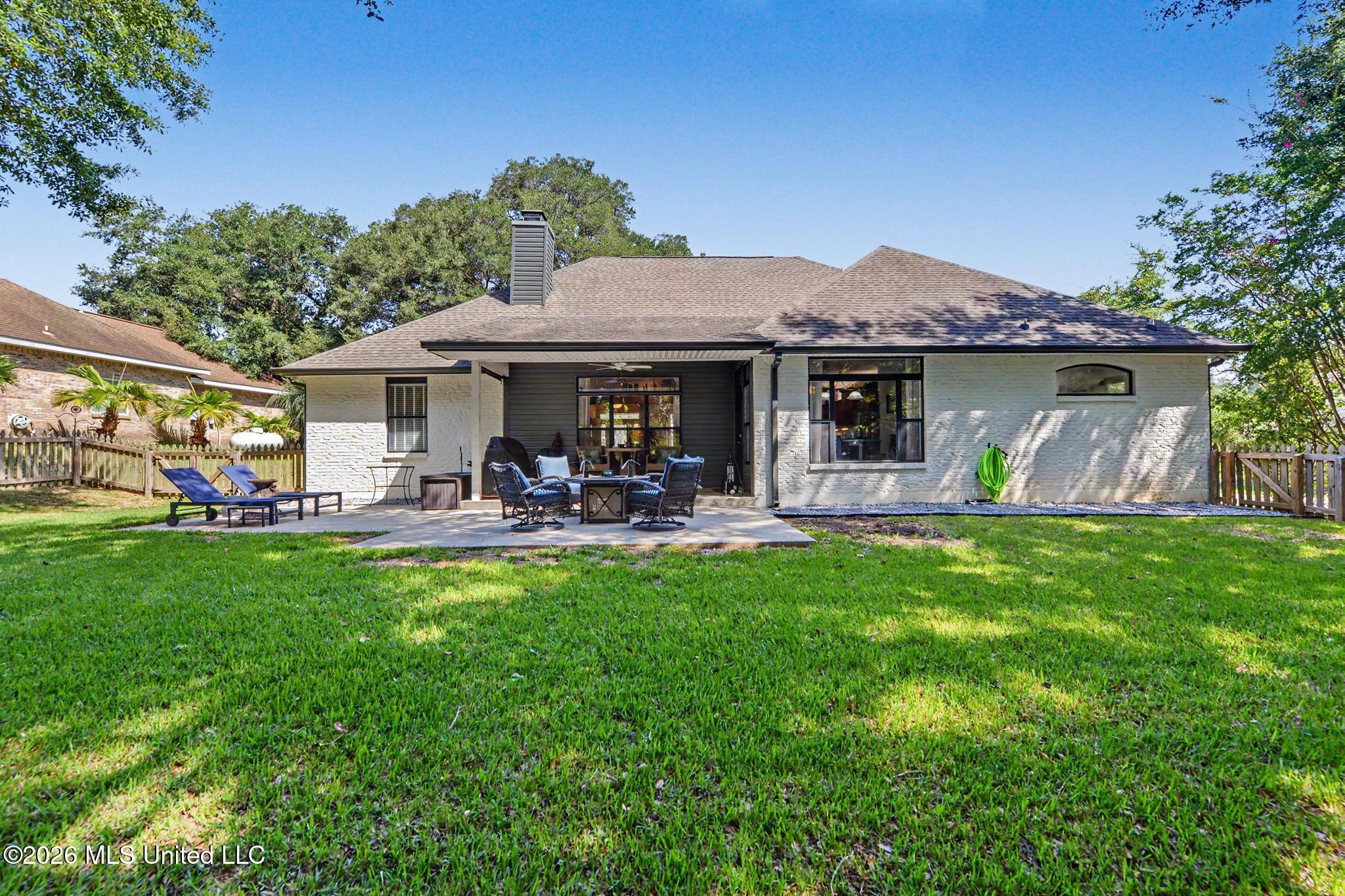 5562 E Diamondhead Drive Property Photo 26