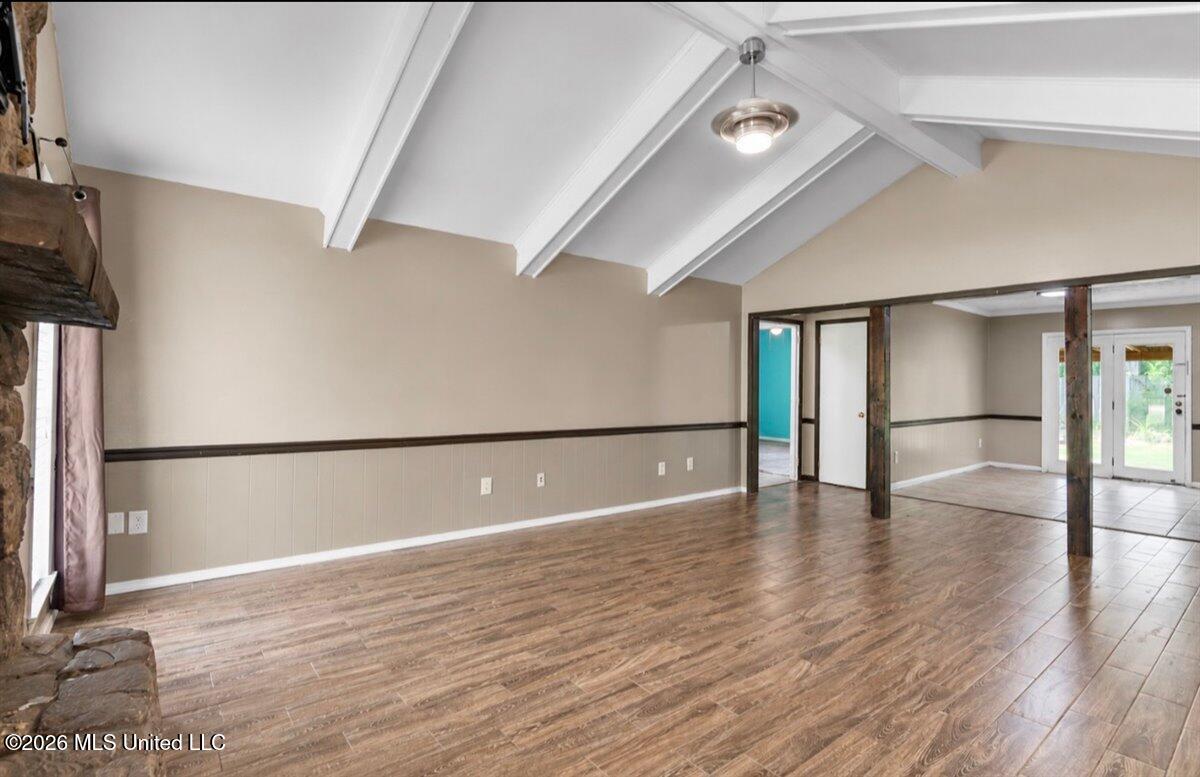 147 Oak Park Drive Property Photo 5
