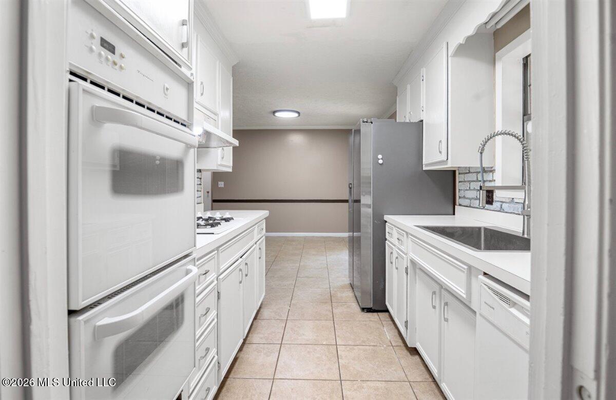 147 Oak Park Drive Property Photo 15
