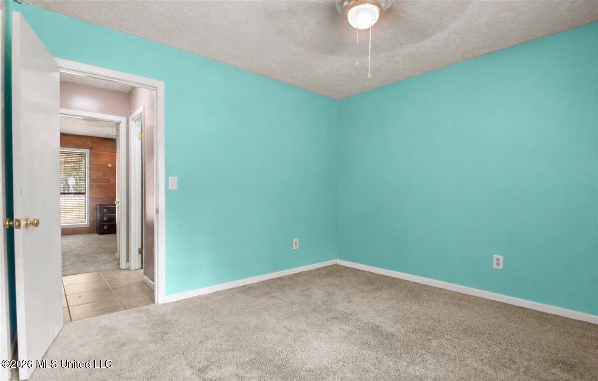 147 Oak Park Drive Property Photo 24