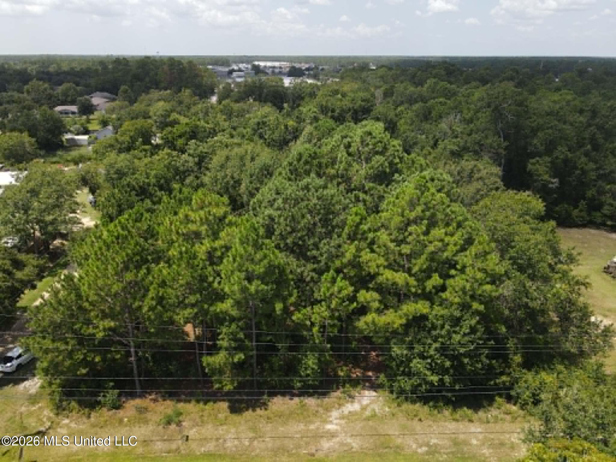2201 Henderson Street Property Photo 8