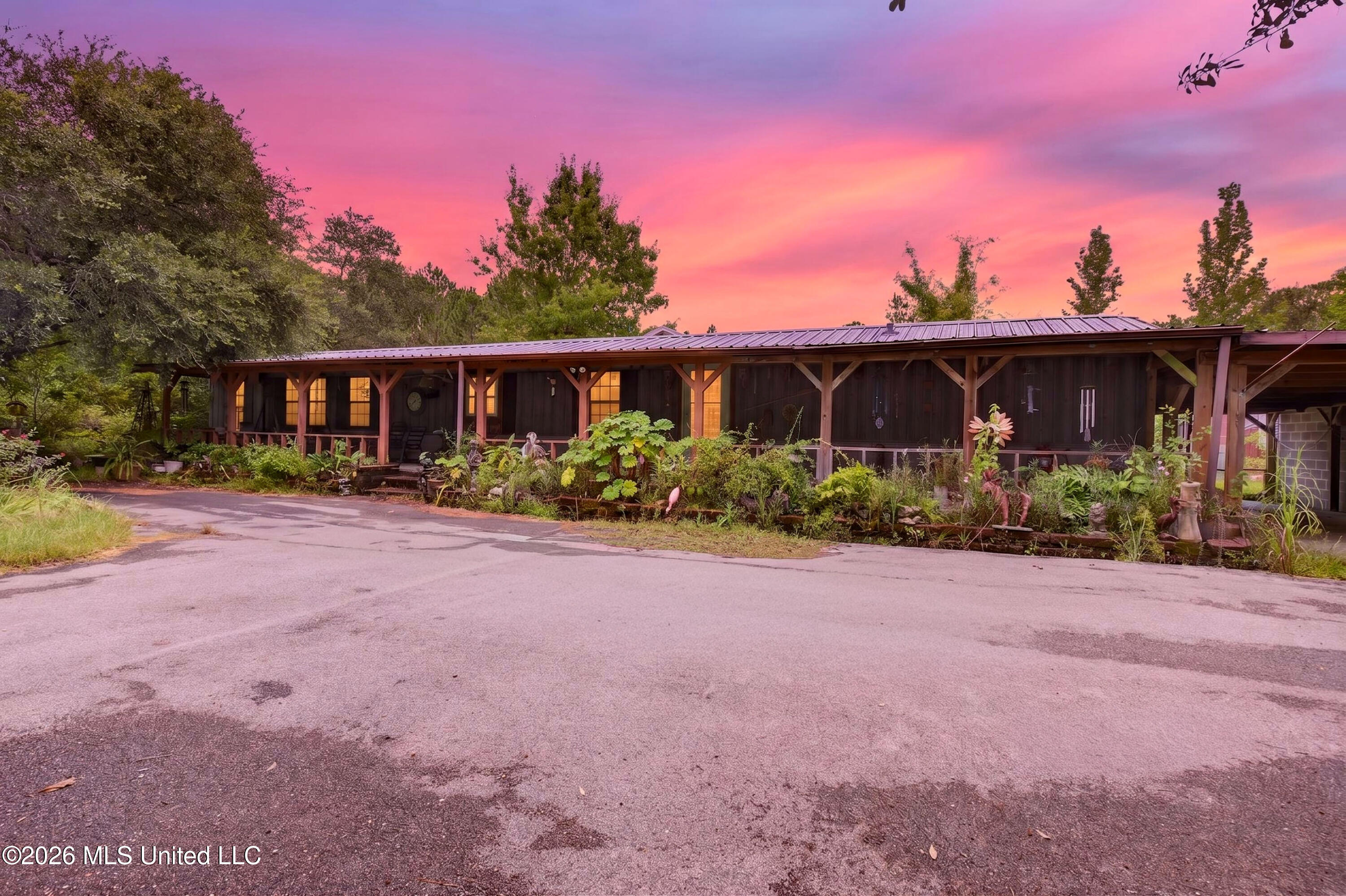 13417 Arguellas Road Property Photo 1