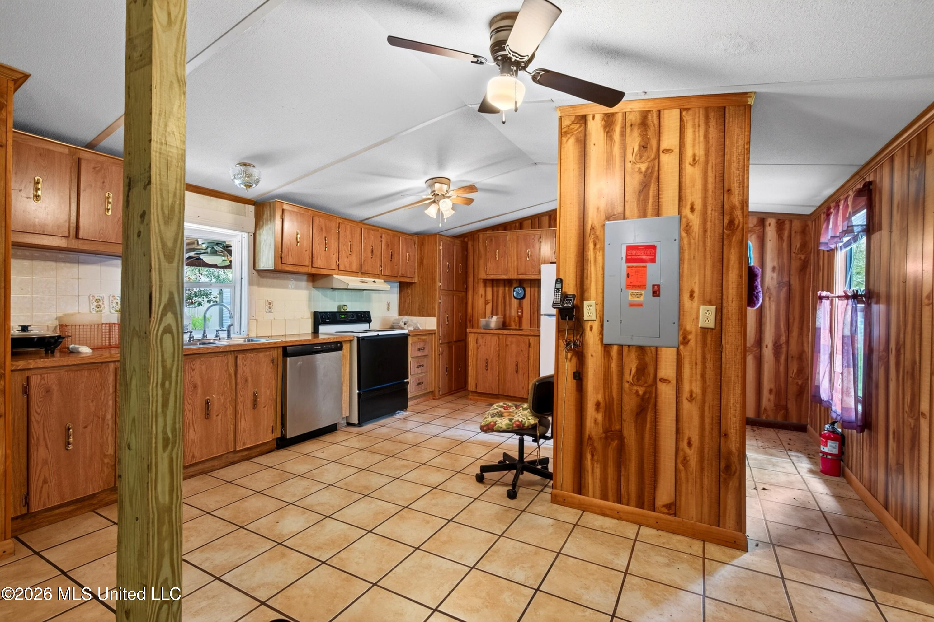 13417 Arguellas Road Property Photo 22