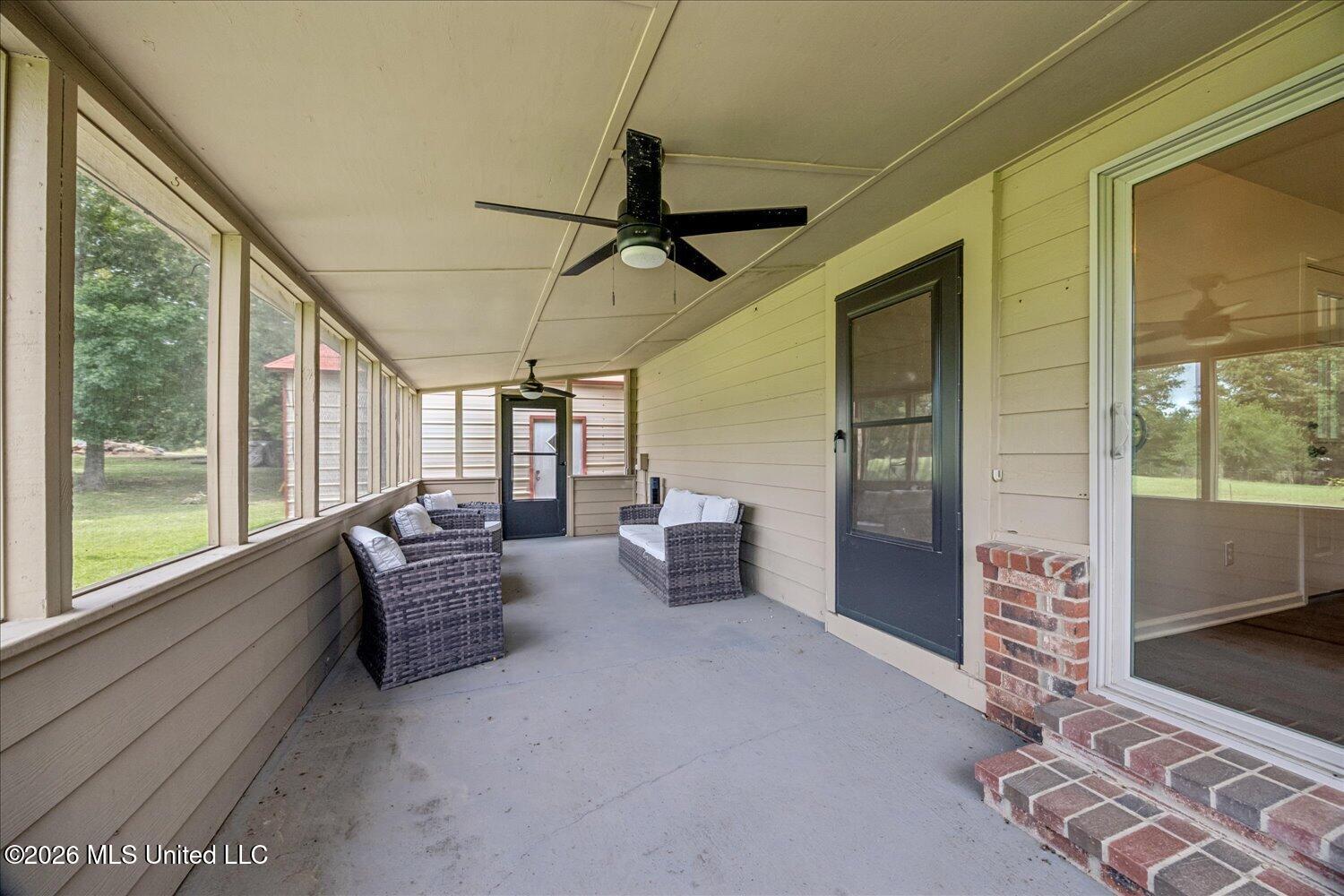 263 Nonconnah Drive Property Photo 15