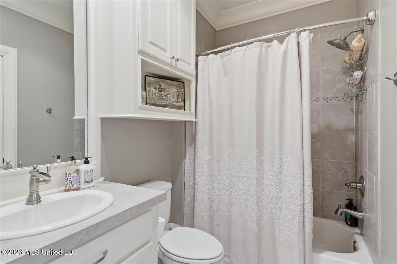 116 Wingtip Cove Property Photo 18