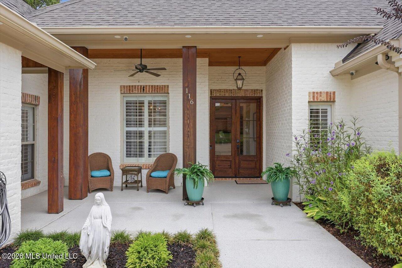 116 Wingtip Cove Property Photo 19