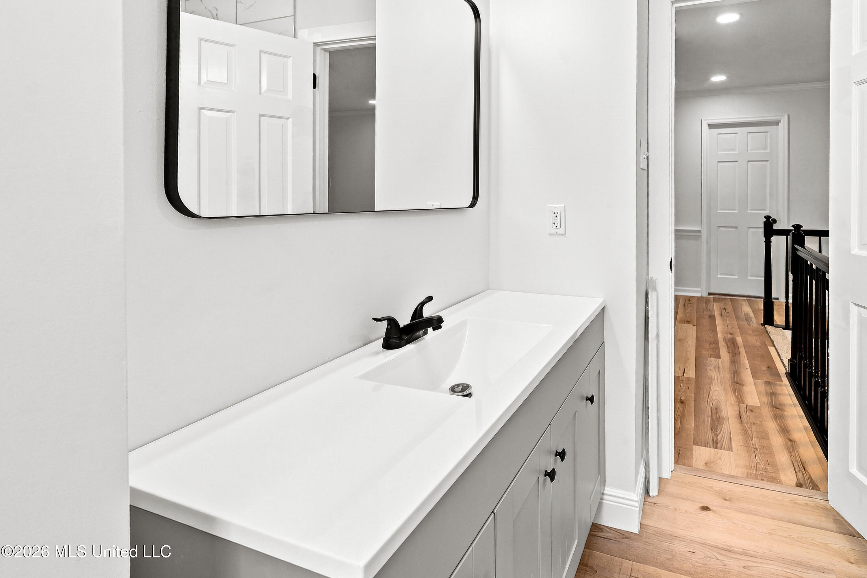 54 Woodridge Place Property Photo 8